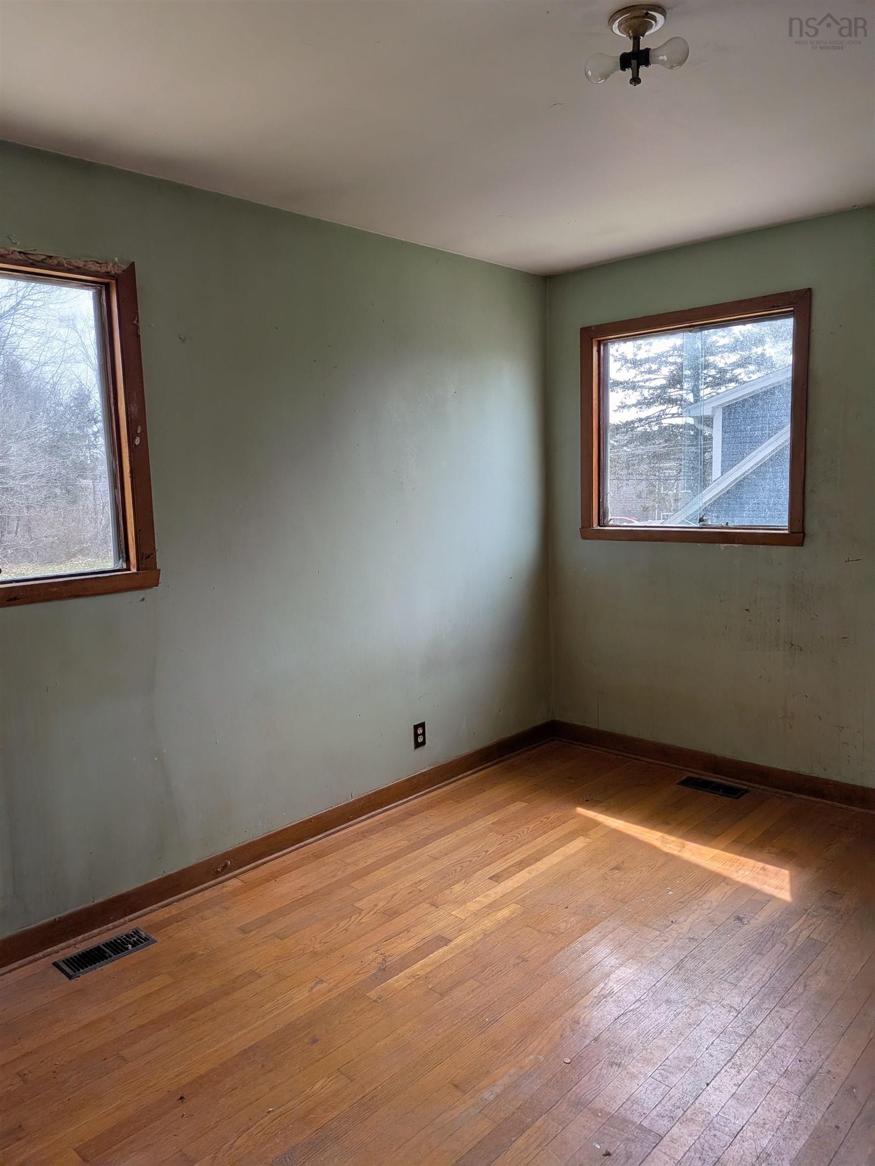 5 Raymond Drive, Lower Sackville, NS (MLS 202608100)