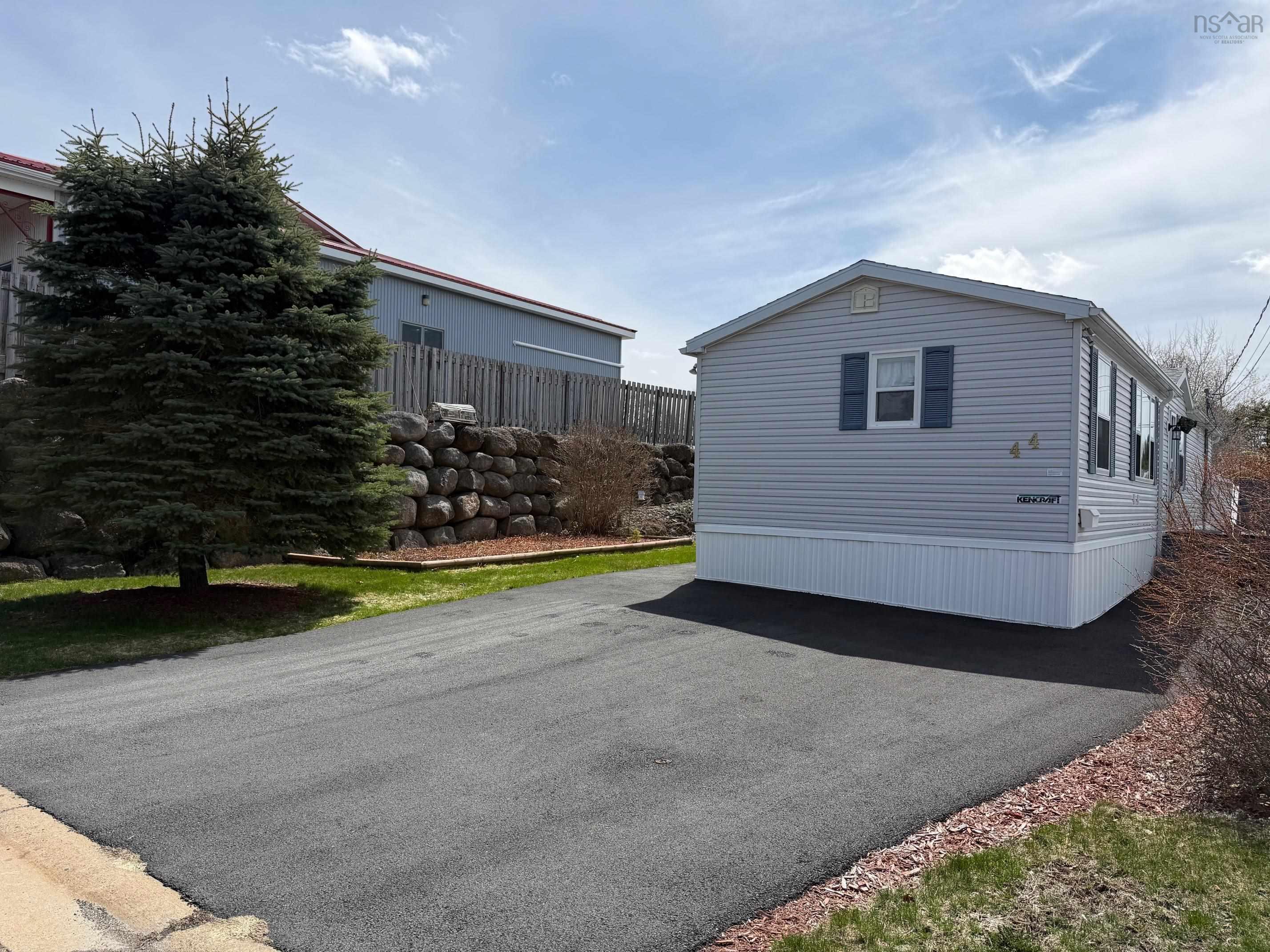 $209,900.00: 44 Clairmount Avenue, Bridgewater