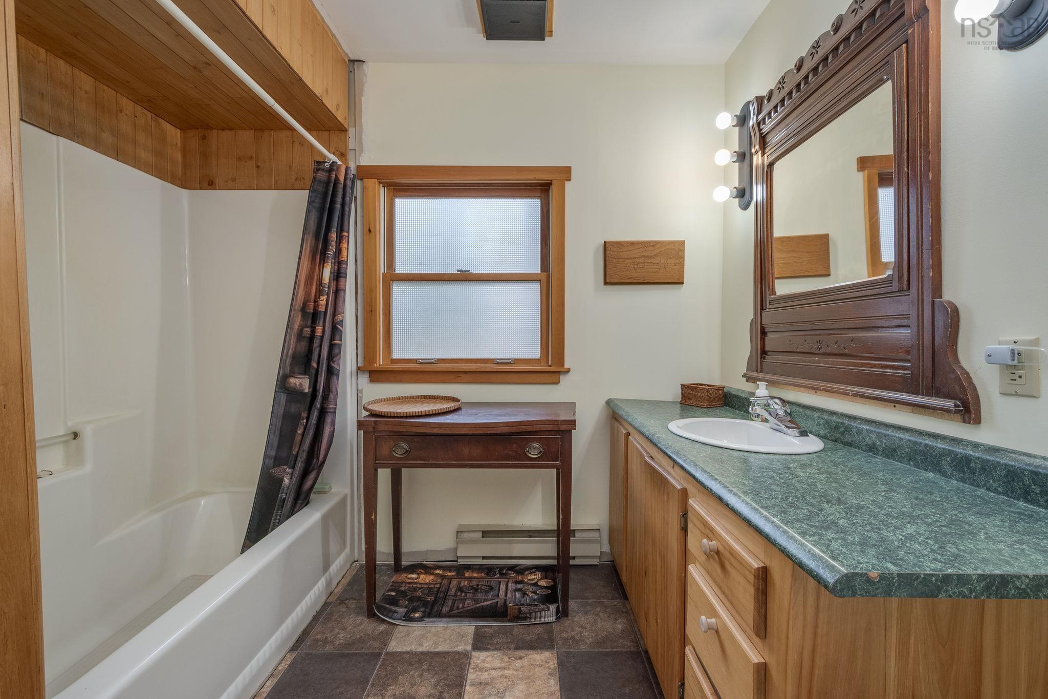 $334,900.00: 882 Warwick Mountain Road, Warwick Mountain