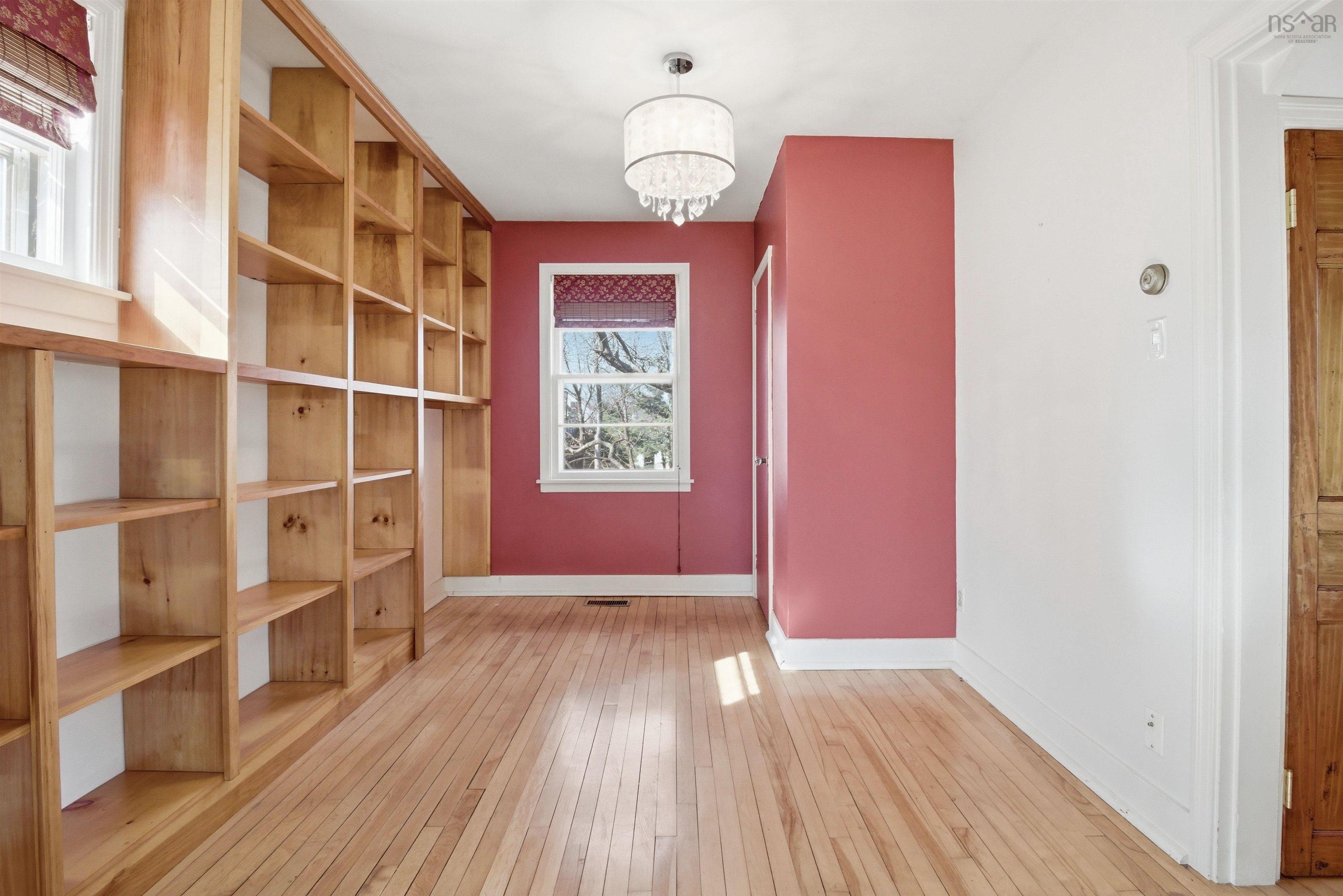 11 Maple Grove Avenue, Timberlea, NS (MLS 202608118)