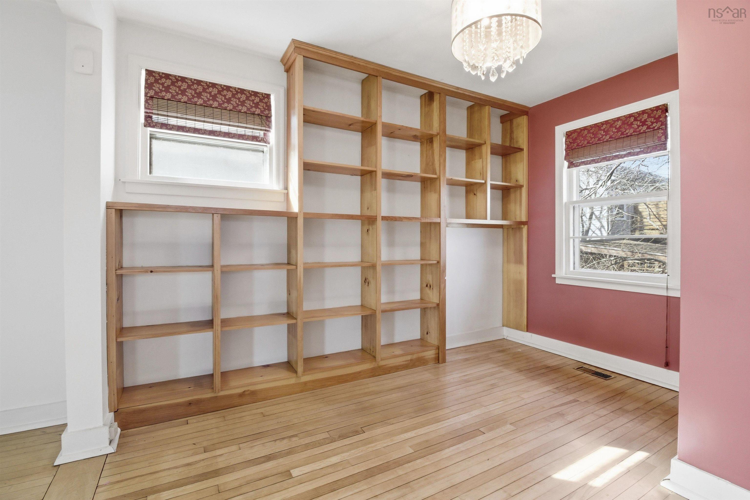 11 Maple Grove Avenue, Timberlea, NS (MLS 202608118)