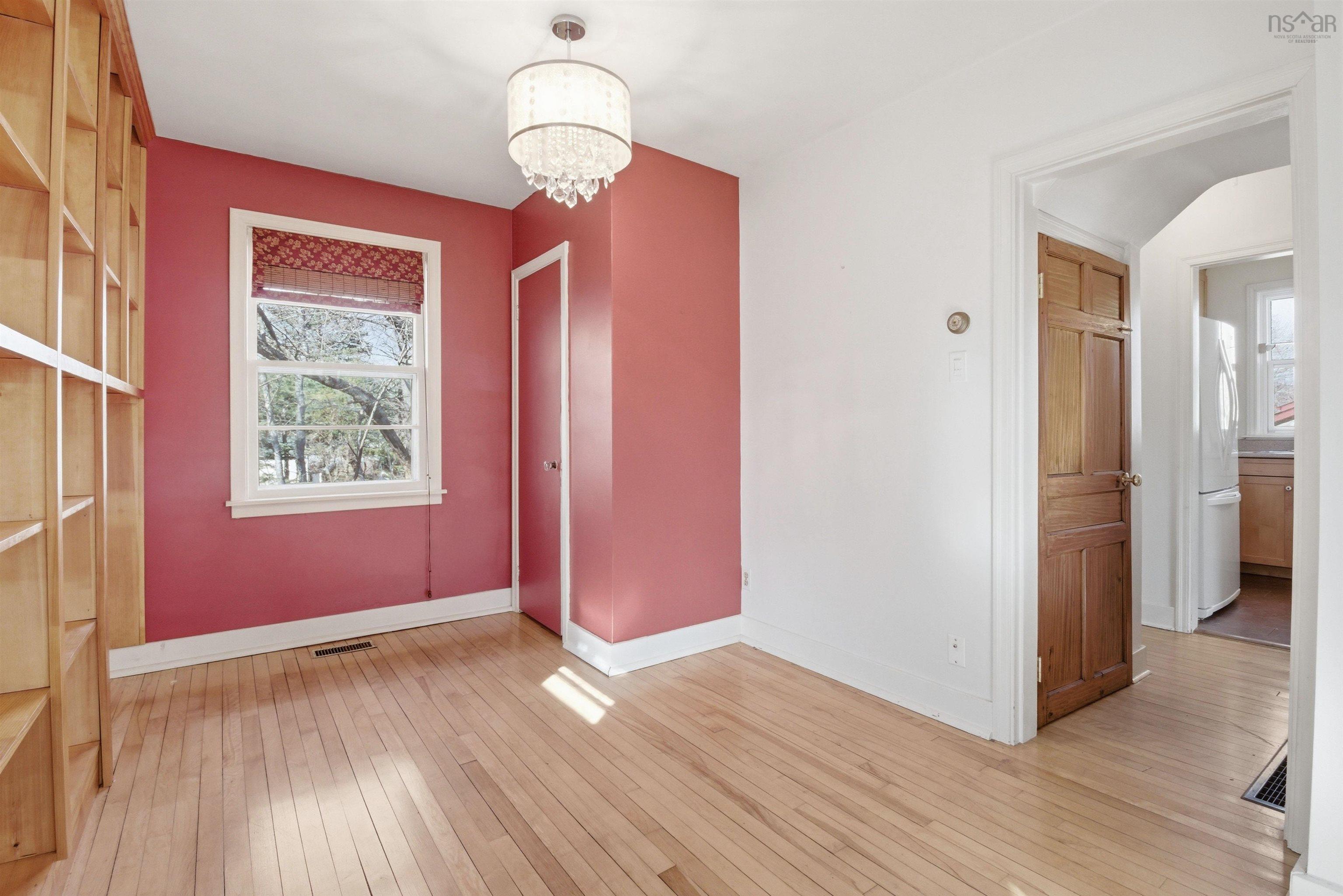 11 Maple Grove Avenue, Timberlea, NS (MLS 202608118)