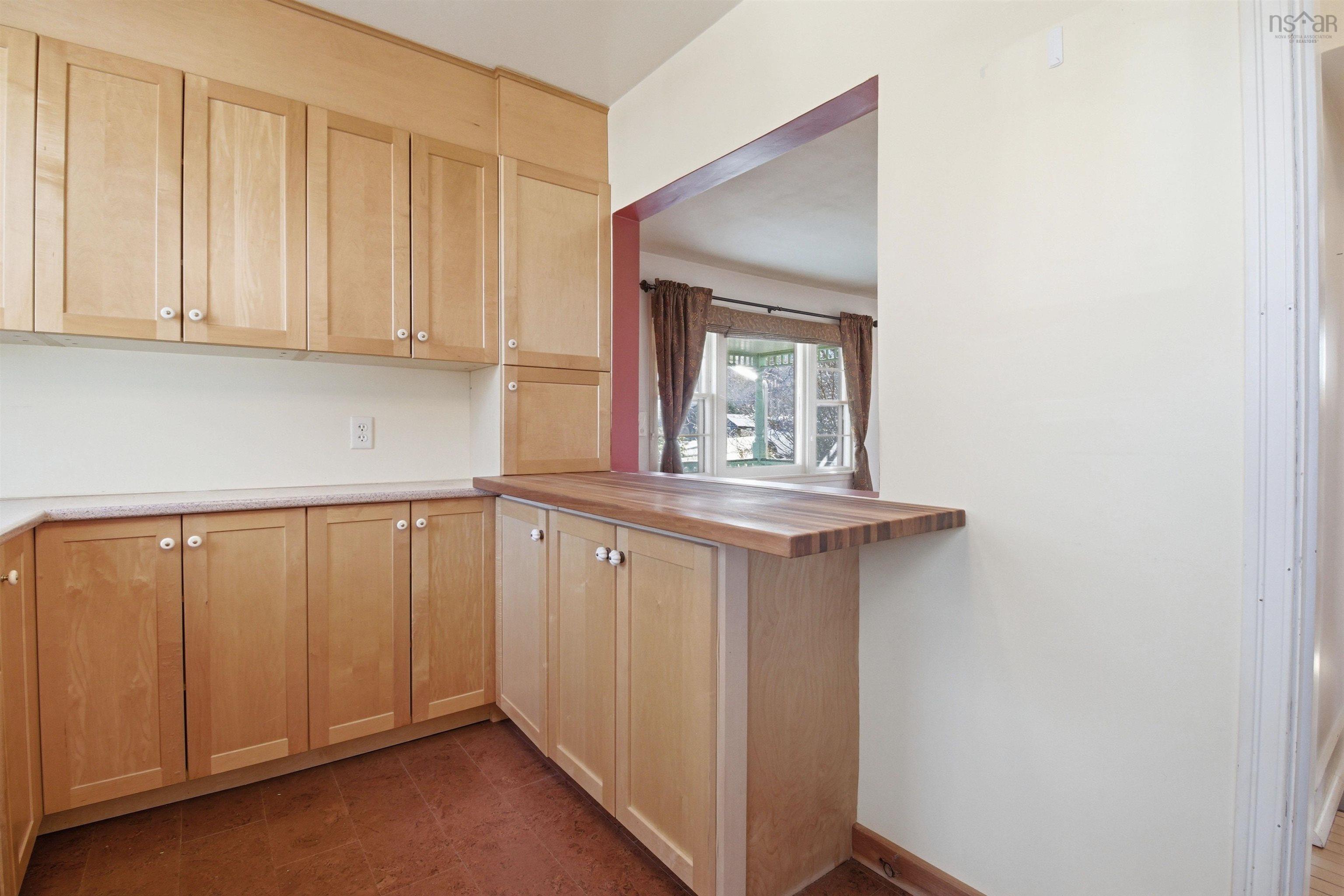 11 Maple Grove Avenue, Timberlea, NS (MLS 202608118)