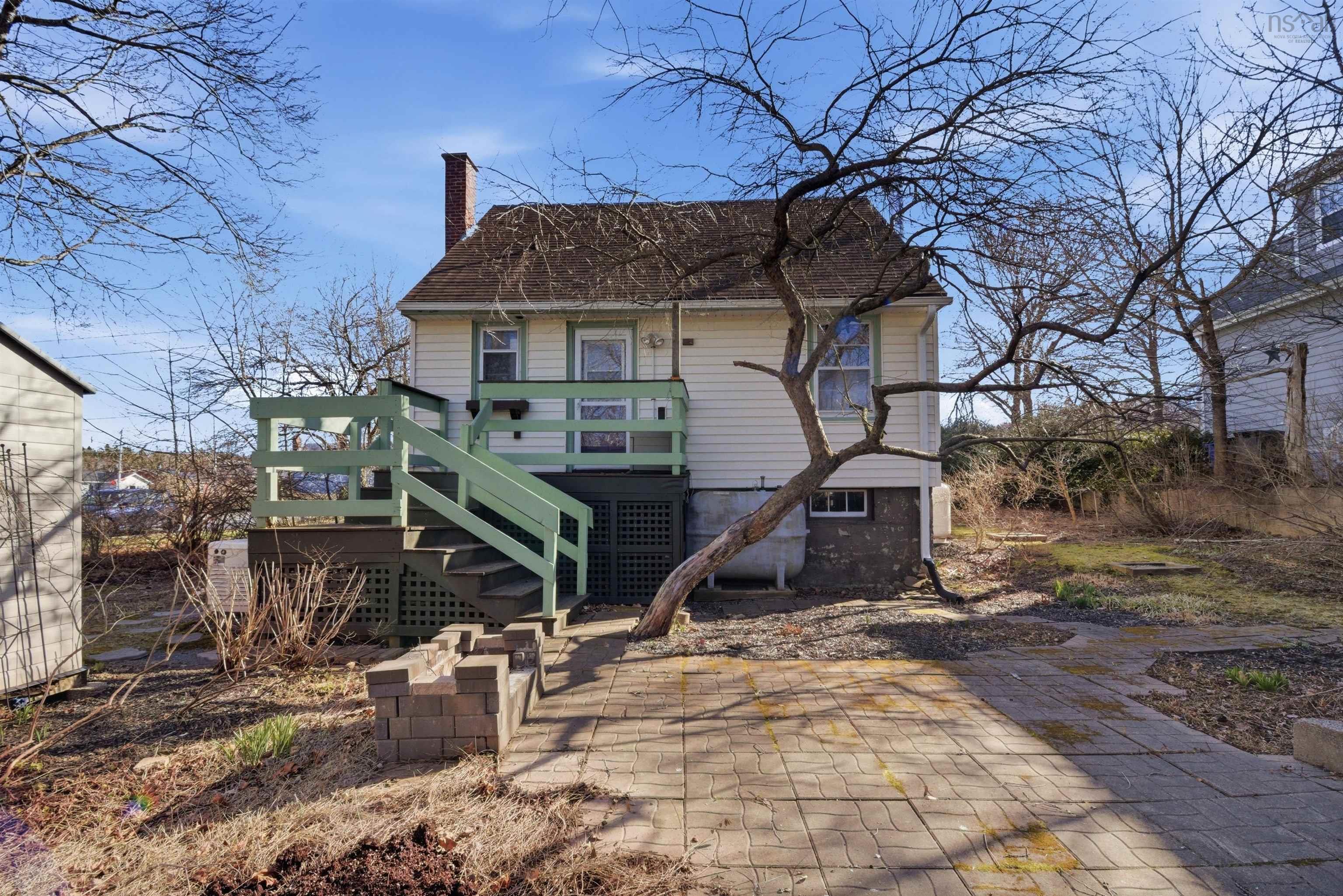 11 Maple Grove Avenue, Timberlea, NS (MLS 202608118)