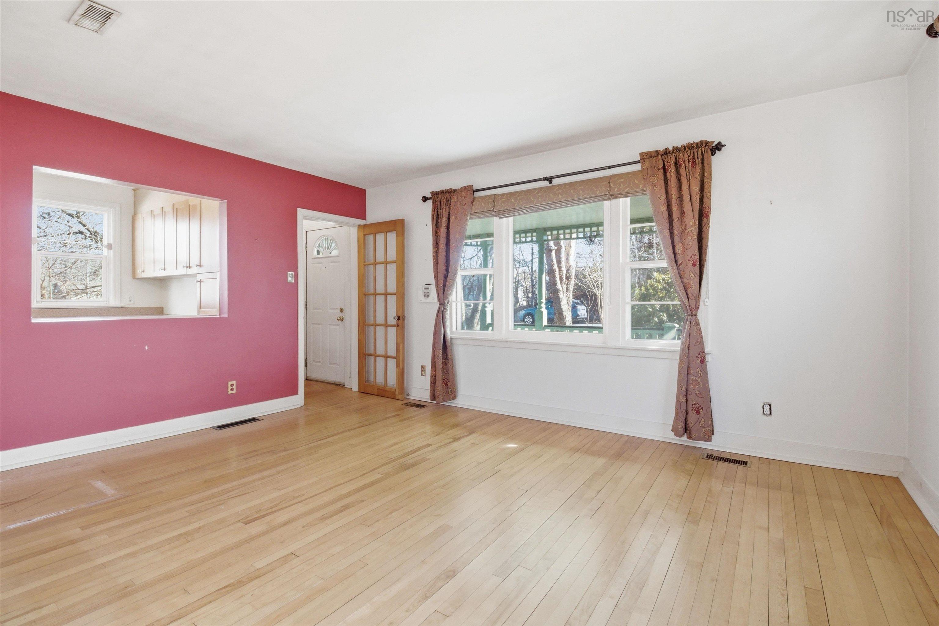 11 Maple Grove Avenue, Timberlea, NS (MLS 202608118)