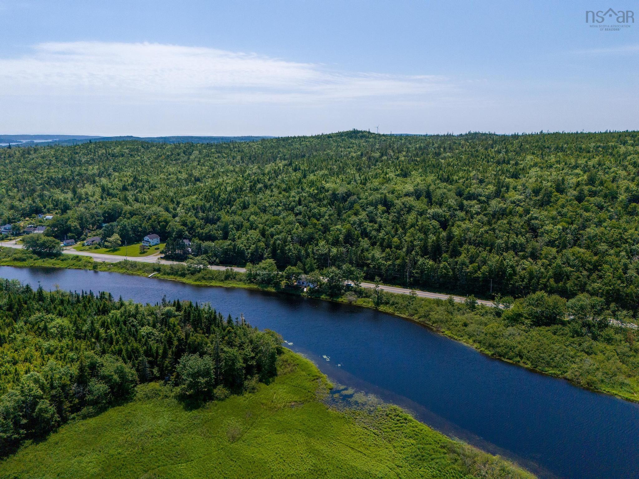 $135,000.00: 501 & 470 Highway 357, Musquodoboit Harbour
