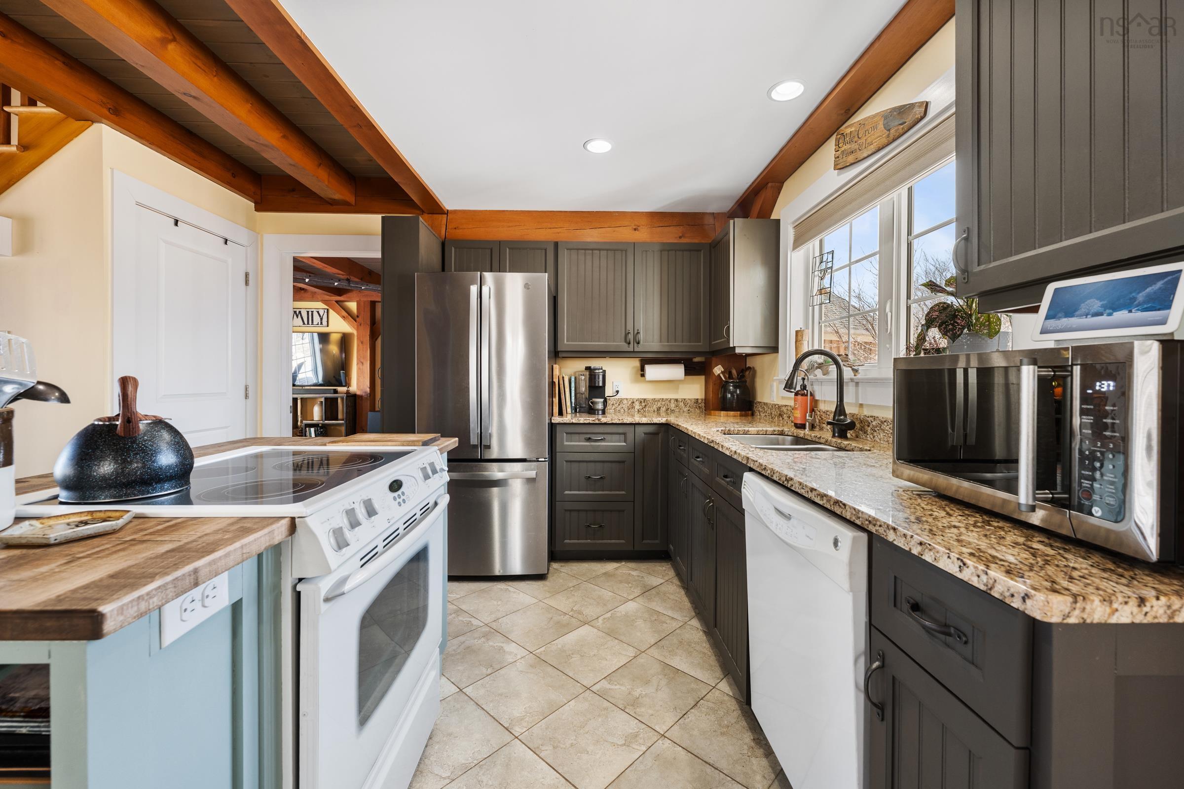 $899,900.00: 4004 Highway 358, South Scots Bay