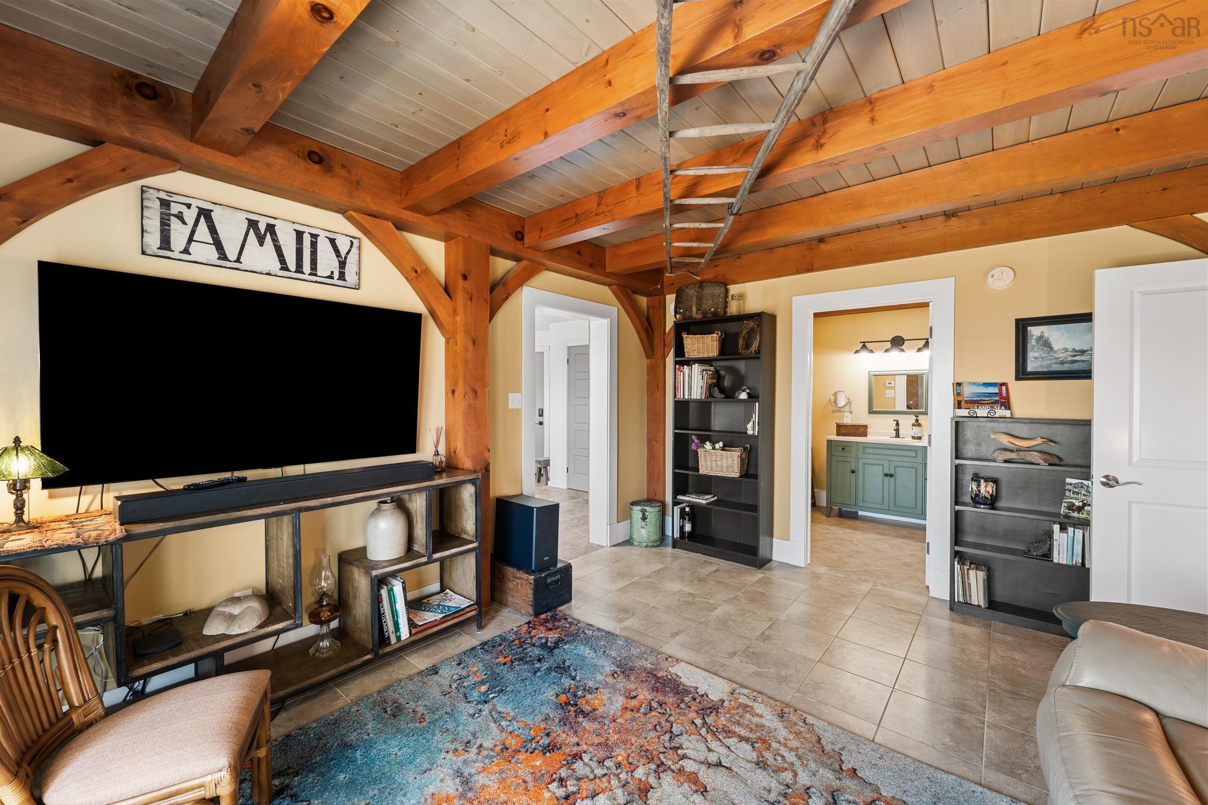 $899,900.00: 4004 Highway 358, South Scots Bay