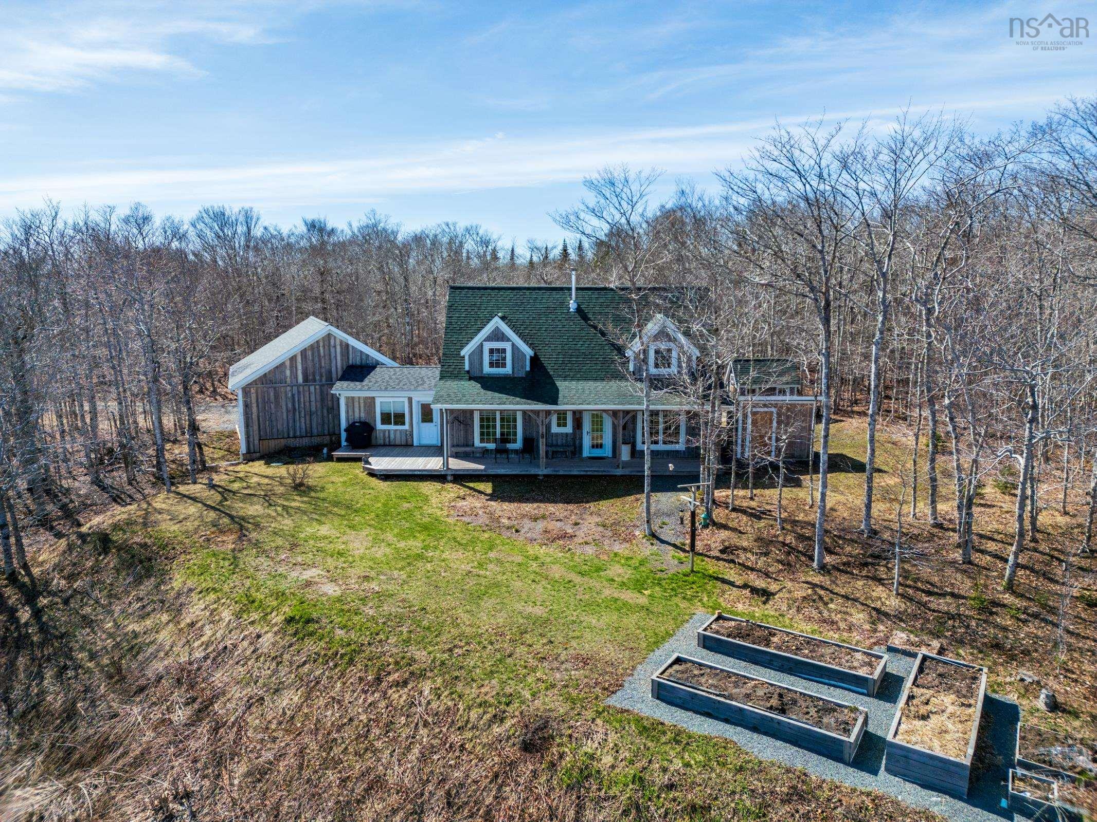 $899,900.00: 4004 Highway 358, South Scots Bay