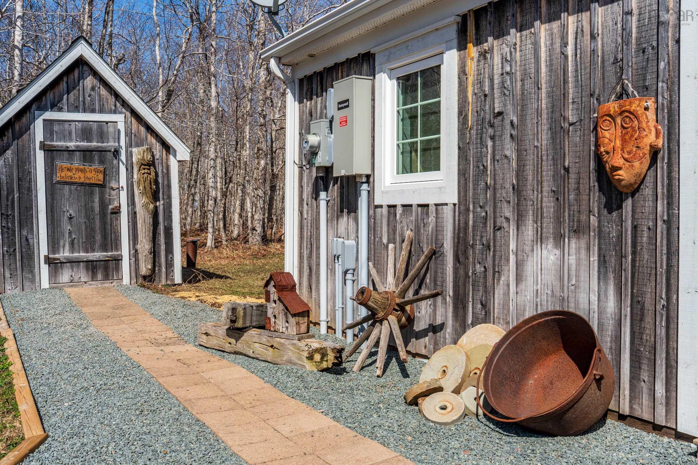 $899,900.00: 4004 Highway 358, South Scots Bay