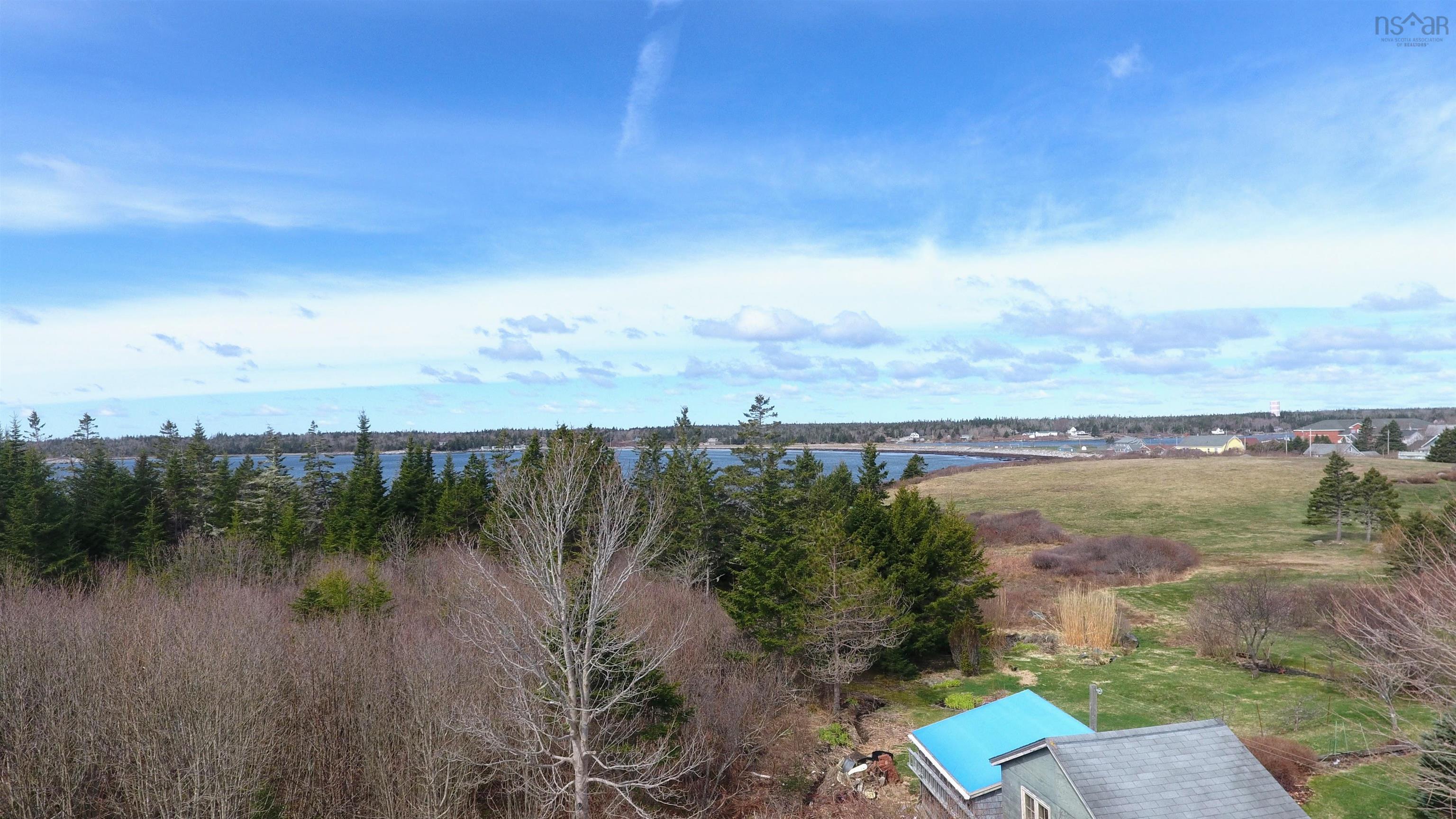 $319,900.00: 50 Church Street, Lockeport