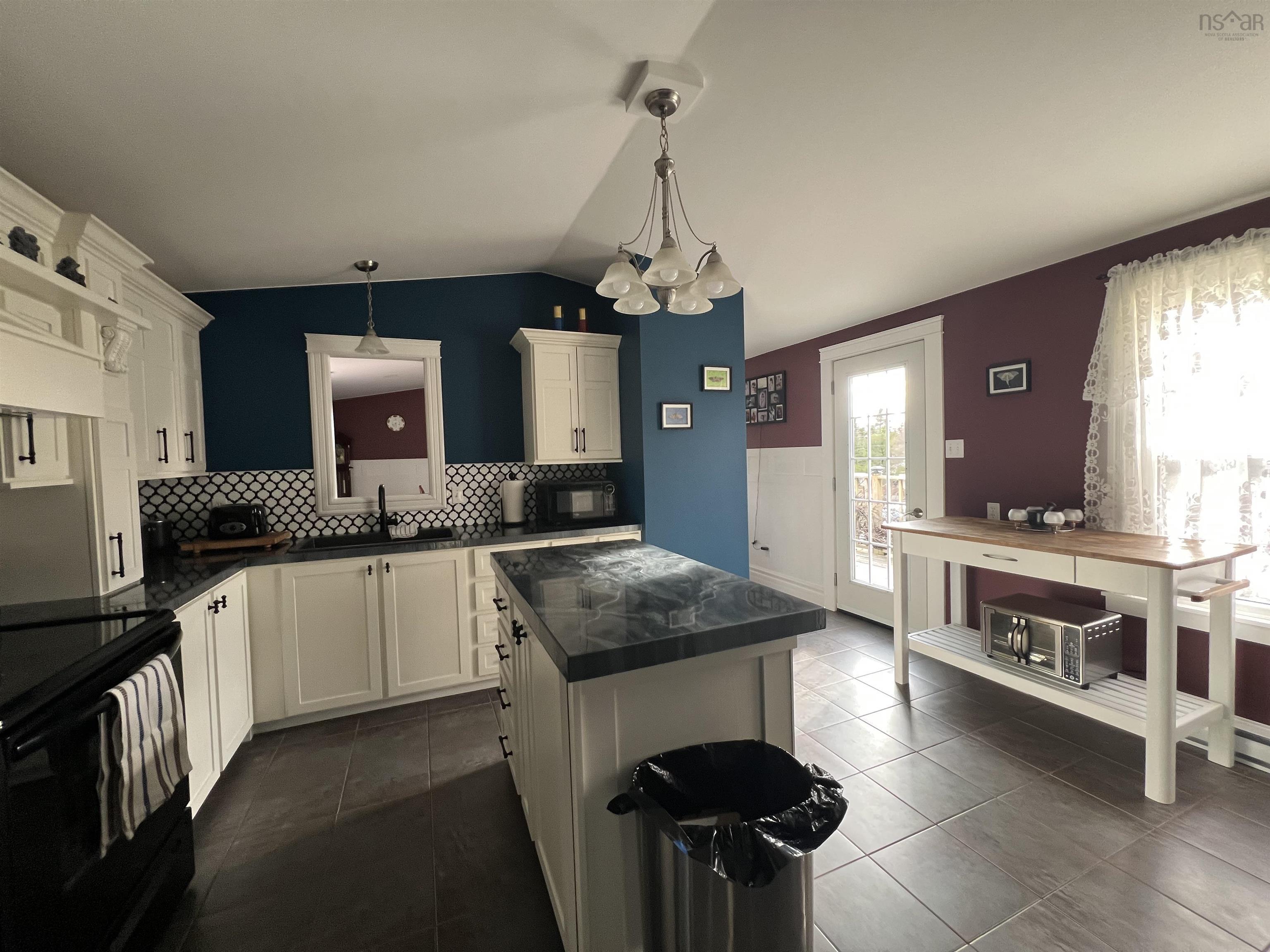 $450,000.00: 38 Rustic Drive, Crowes Mills