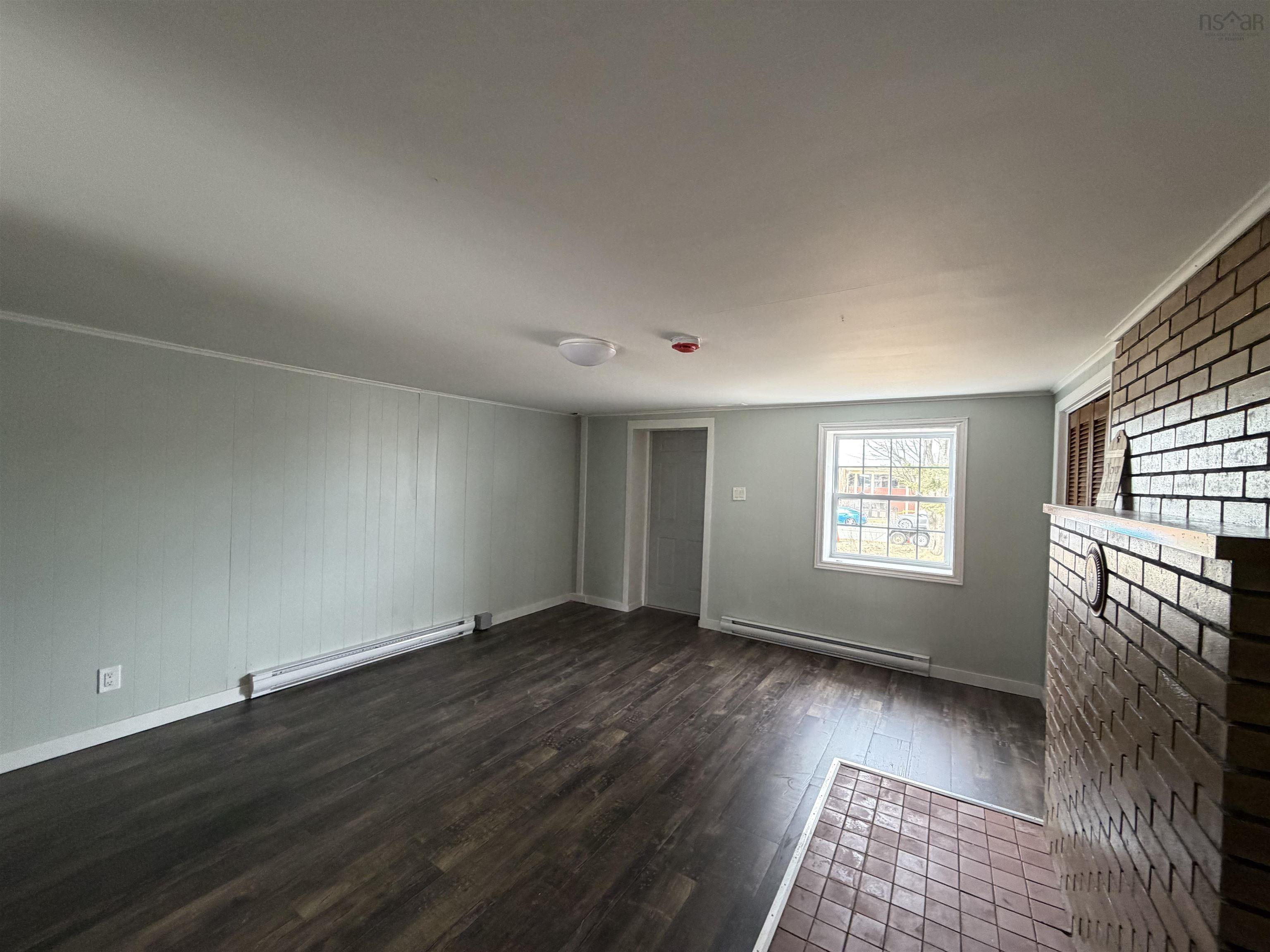 $84,900.00: 587 Main Street, Sydney Mines