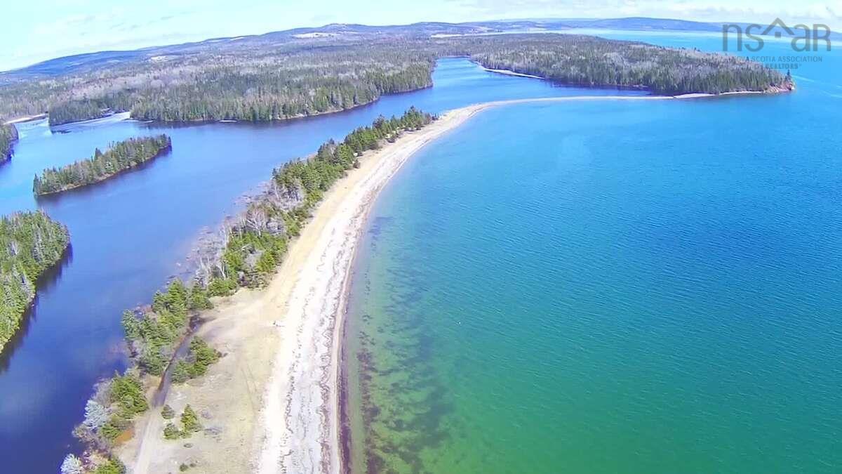 $639,000.00: 56 Johnny Ben