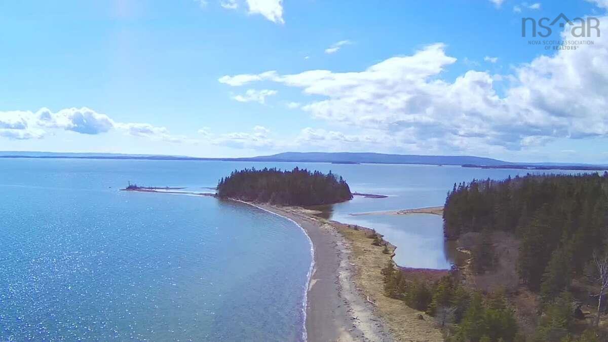 $639,000.00: 56 Johnny Ben