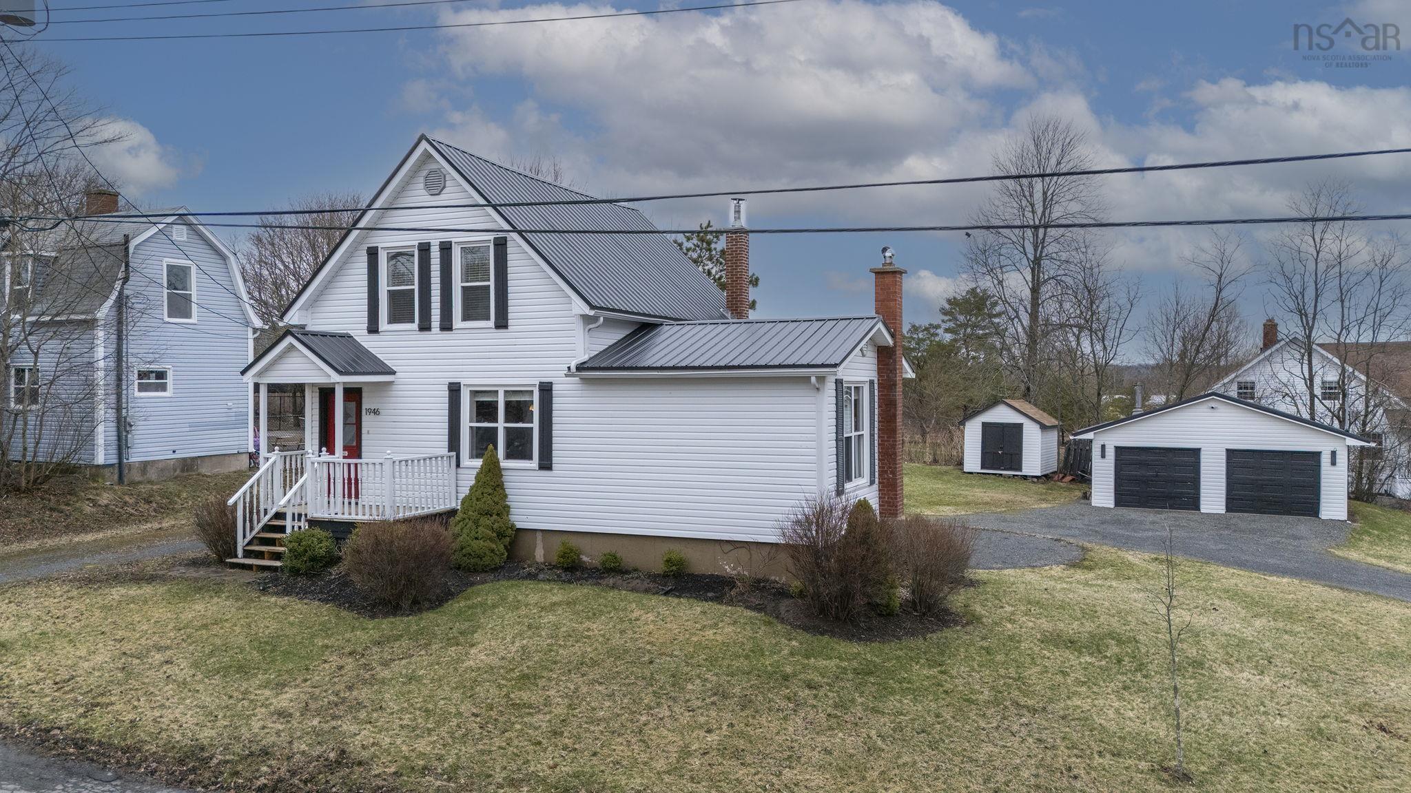 $337,500.00: 1946 West Street, Westville