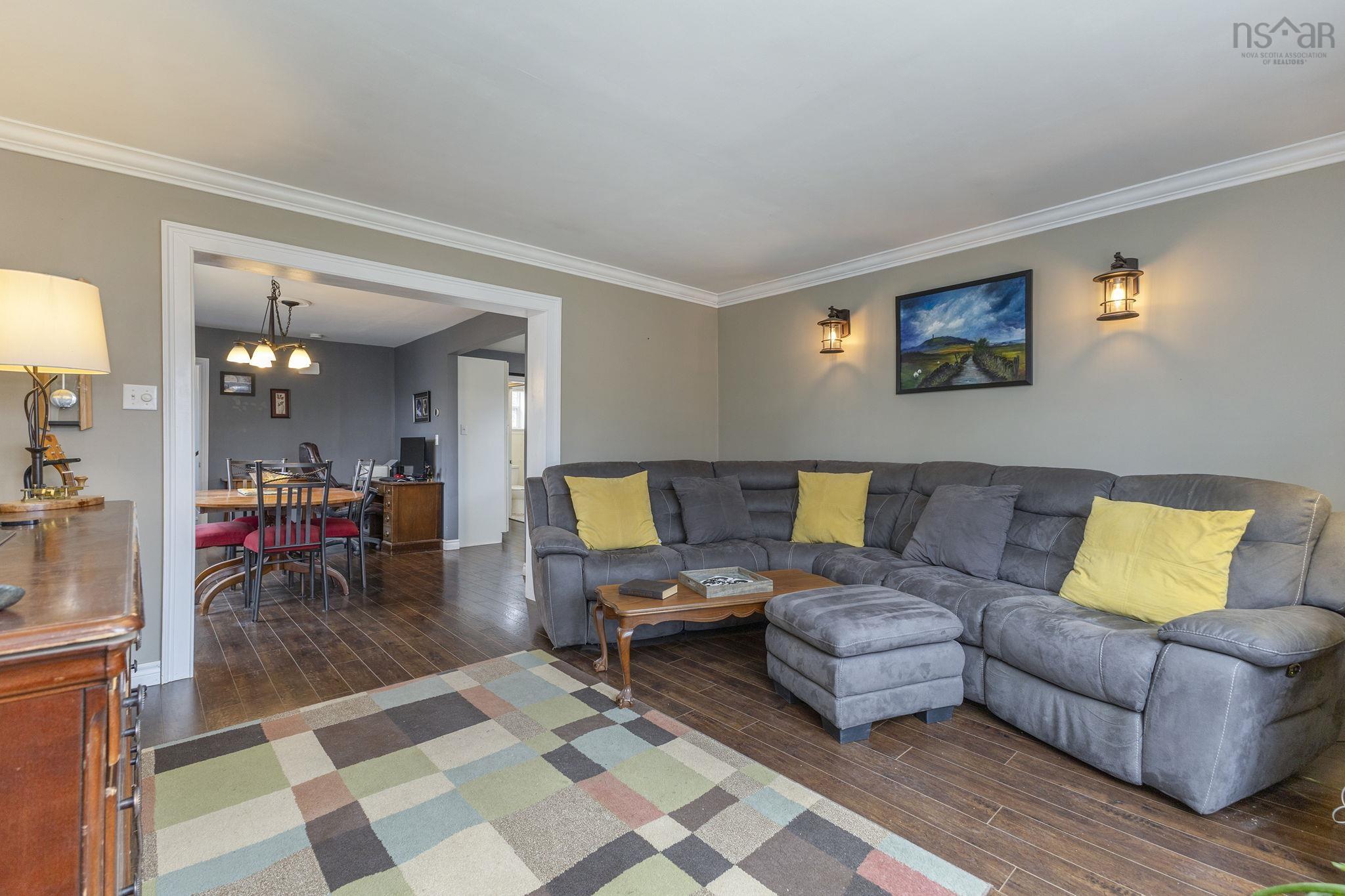 $337,500.00: 1946 West Street, Westville