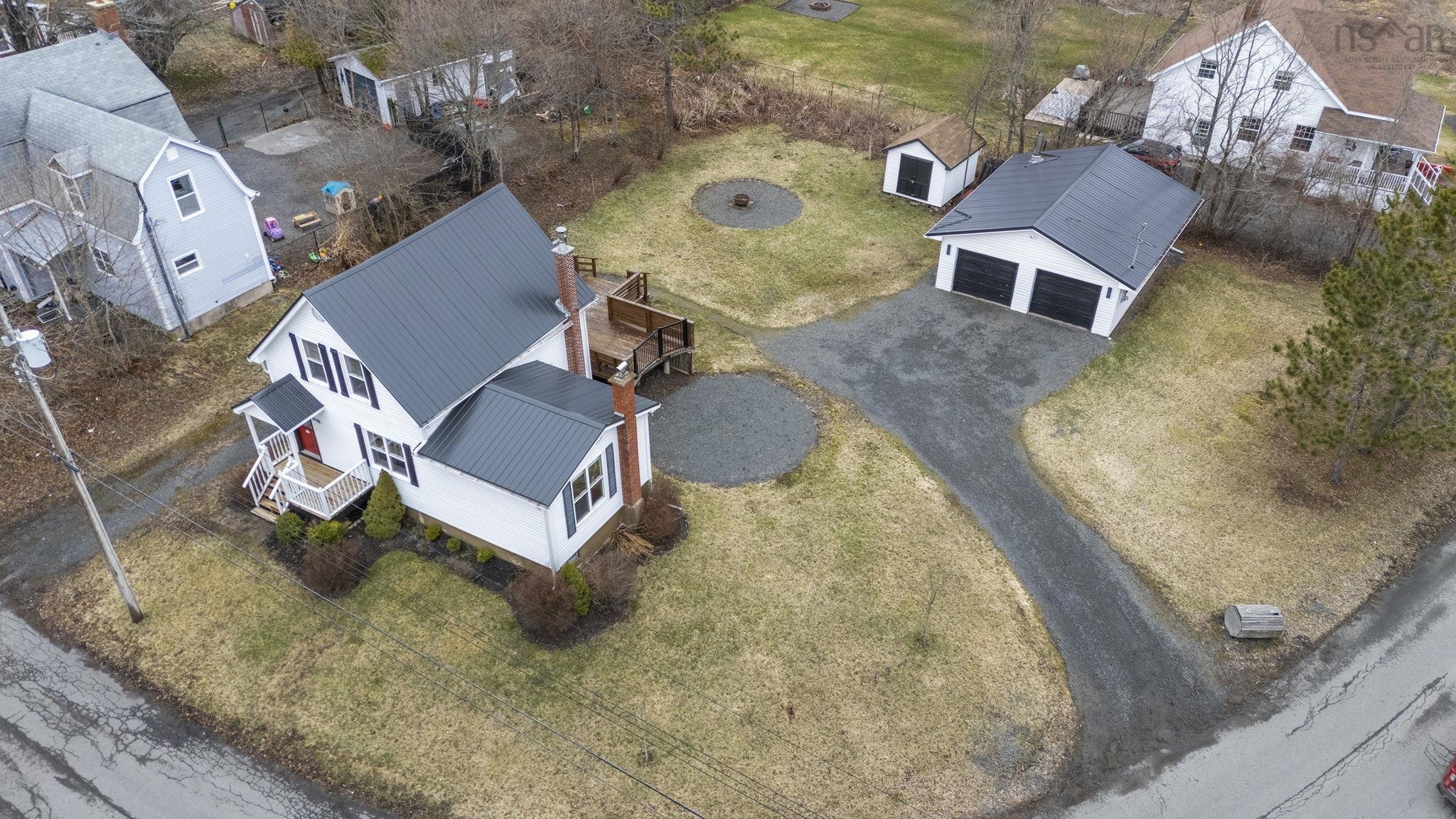 $337,500.00: 1946 West Street, Westville