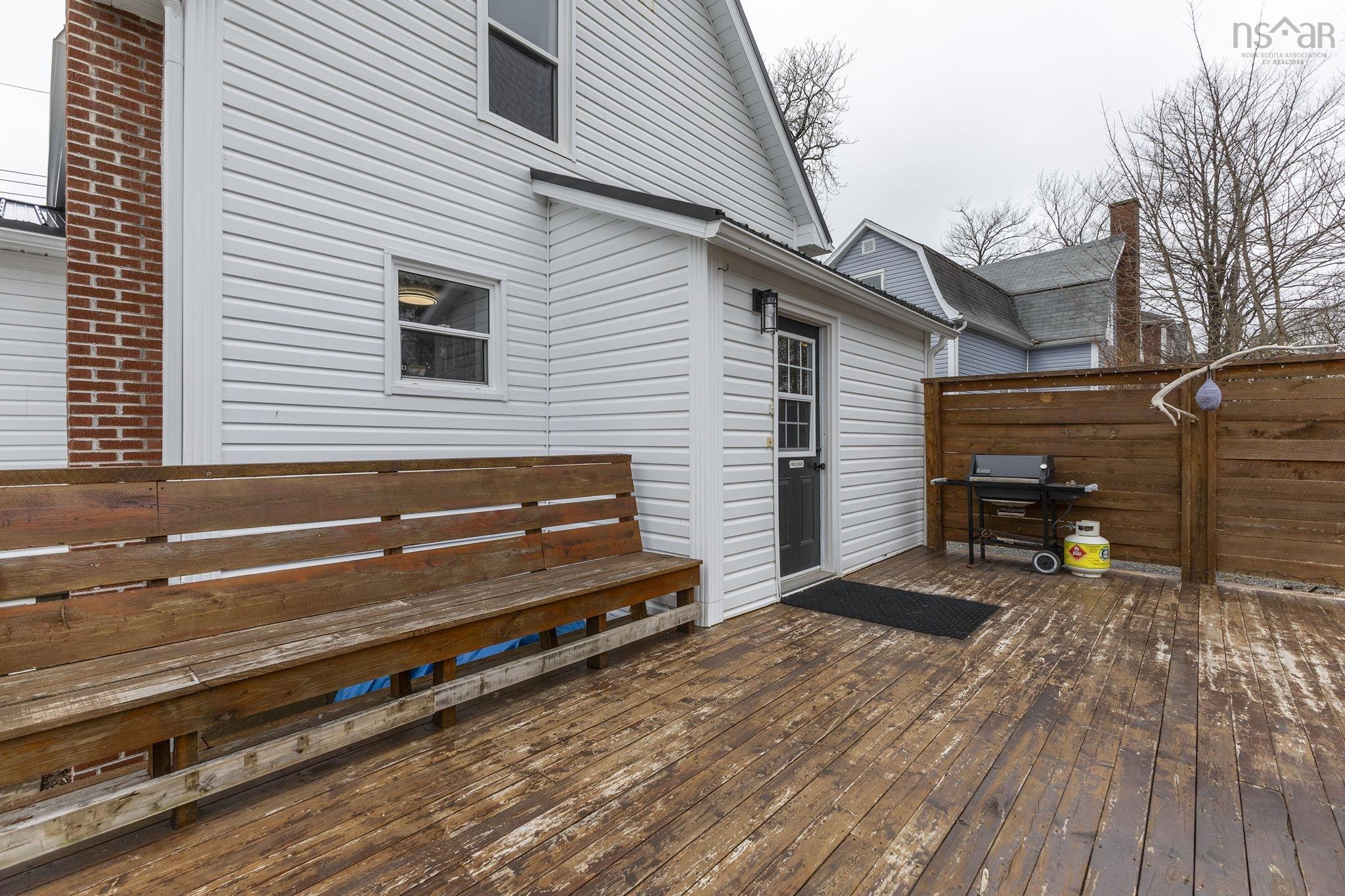 $337,500.00: 1946 West Street, Westville