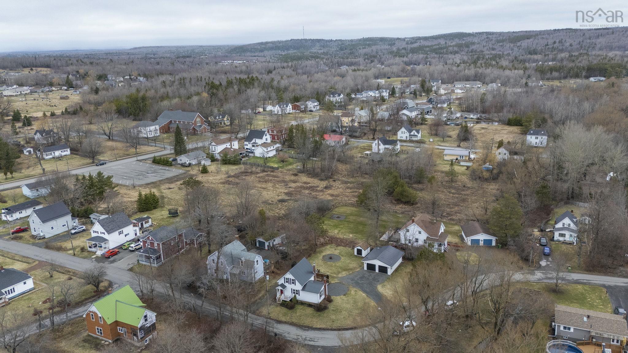 $337,500.00: 1946 West Street, Westville