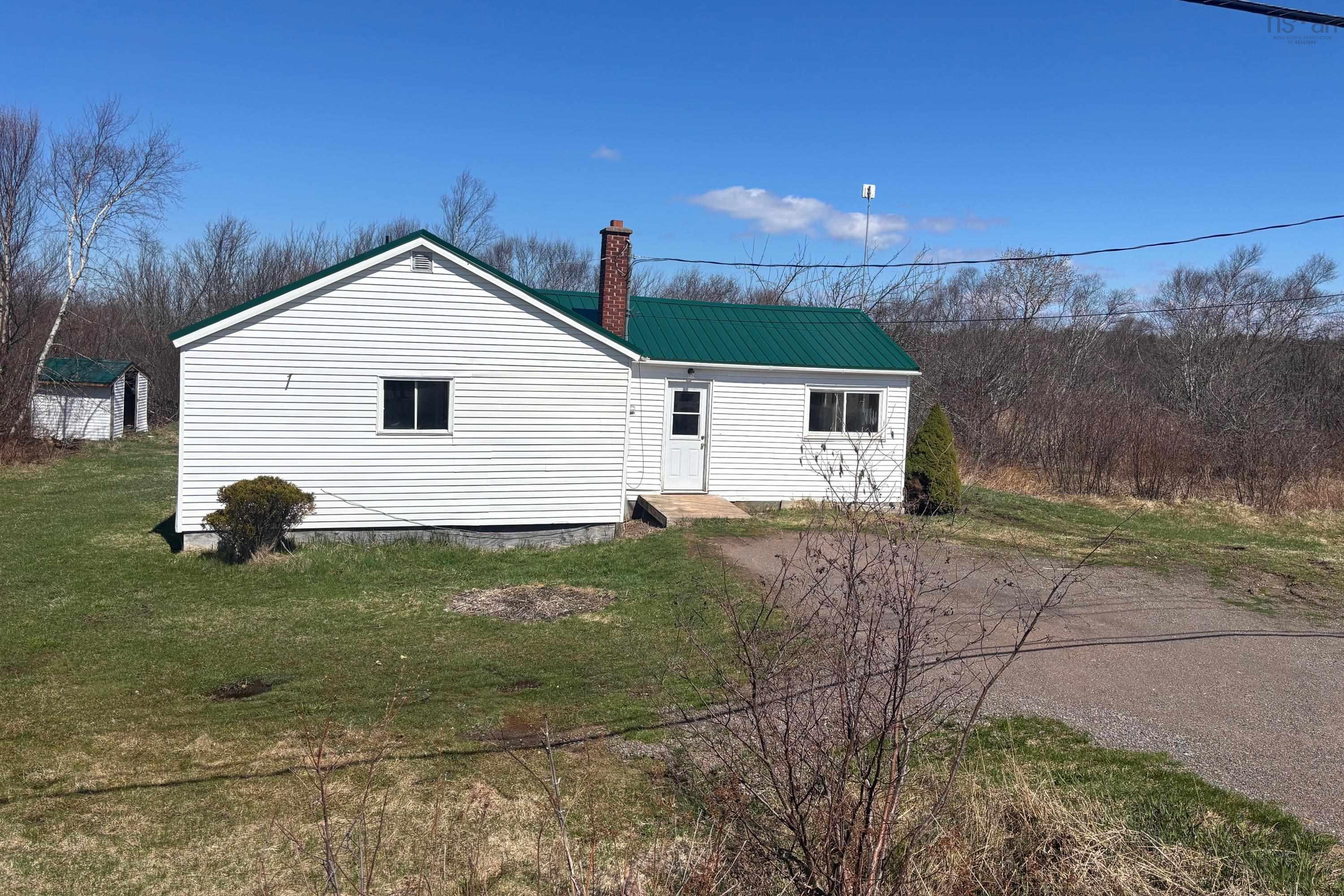 $84,900.00: 71 Pit Road, Joggins