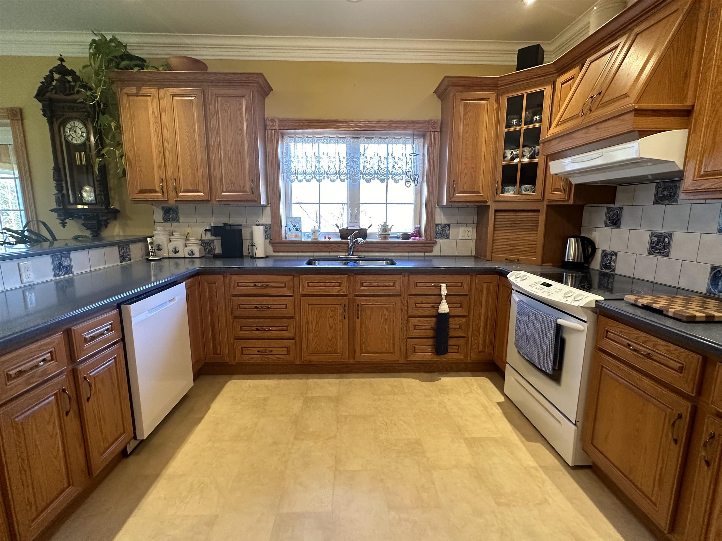 $849,000.00: 1621 MacLellans Brook Road, Greenwood