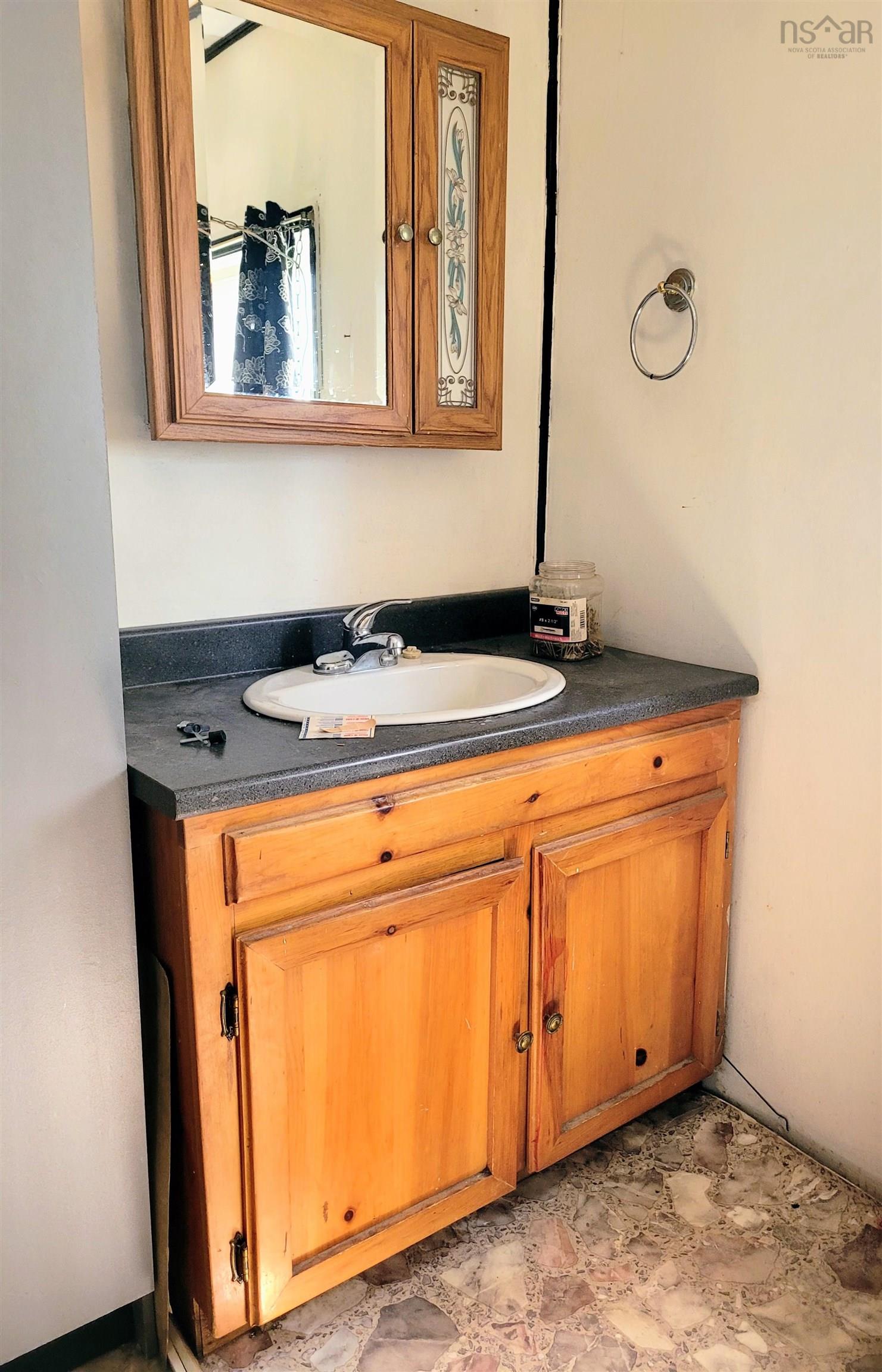 $99,900.00: 4556 Canaan Road, Southampton