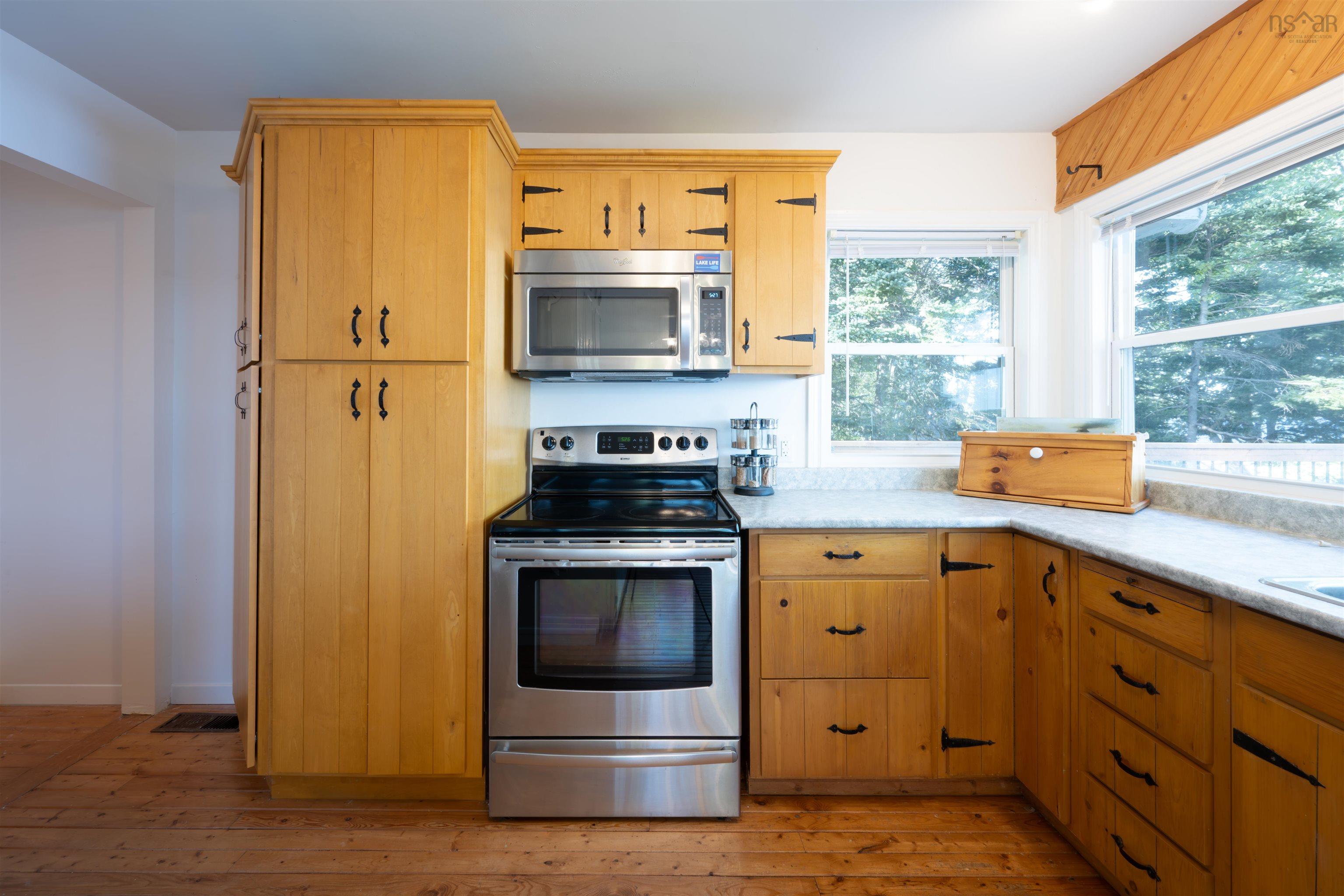 $674,900.00: 23 Juniper Lane, Upper Lakeville