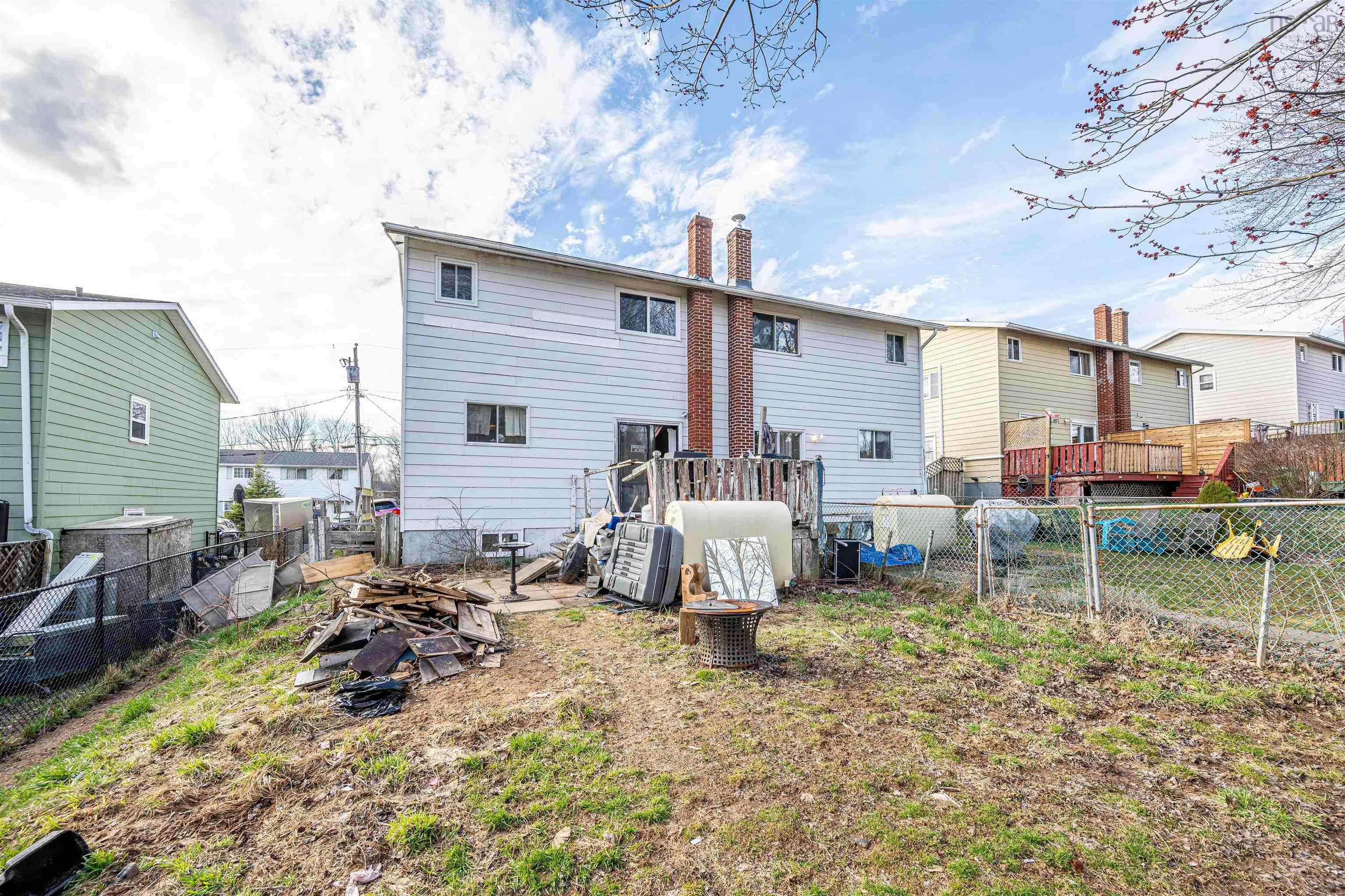 $350,000.00: 22 Brompton Road, Dartmouth