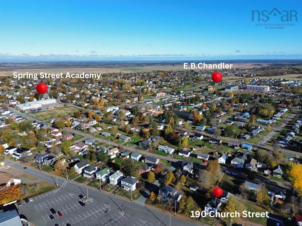 $229,900.00: 190 Church Street, Amherst