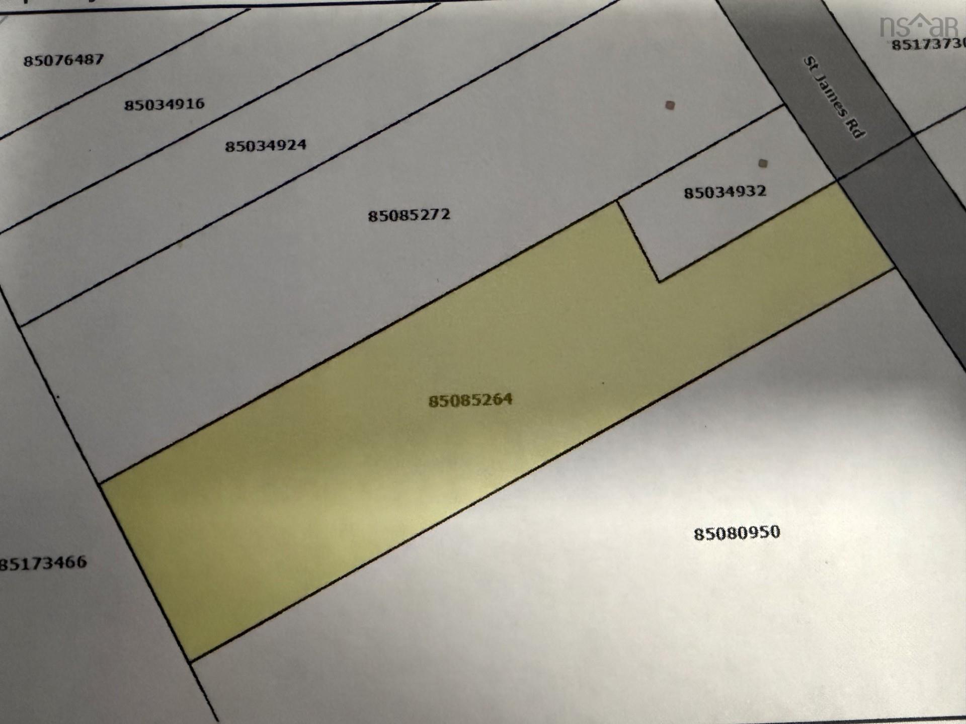 $39,500.00: St. James Road, Big Bras D'Or