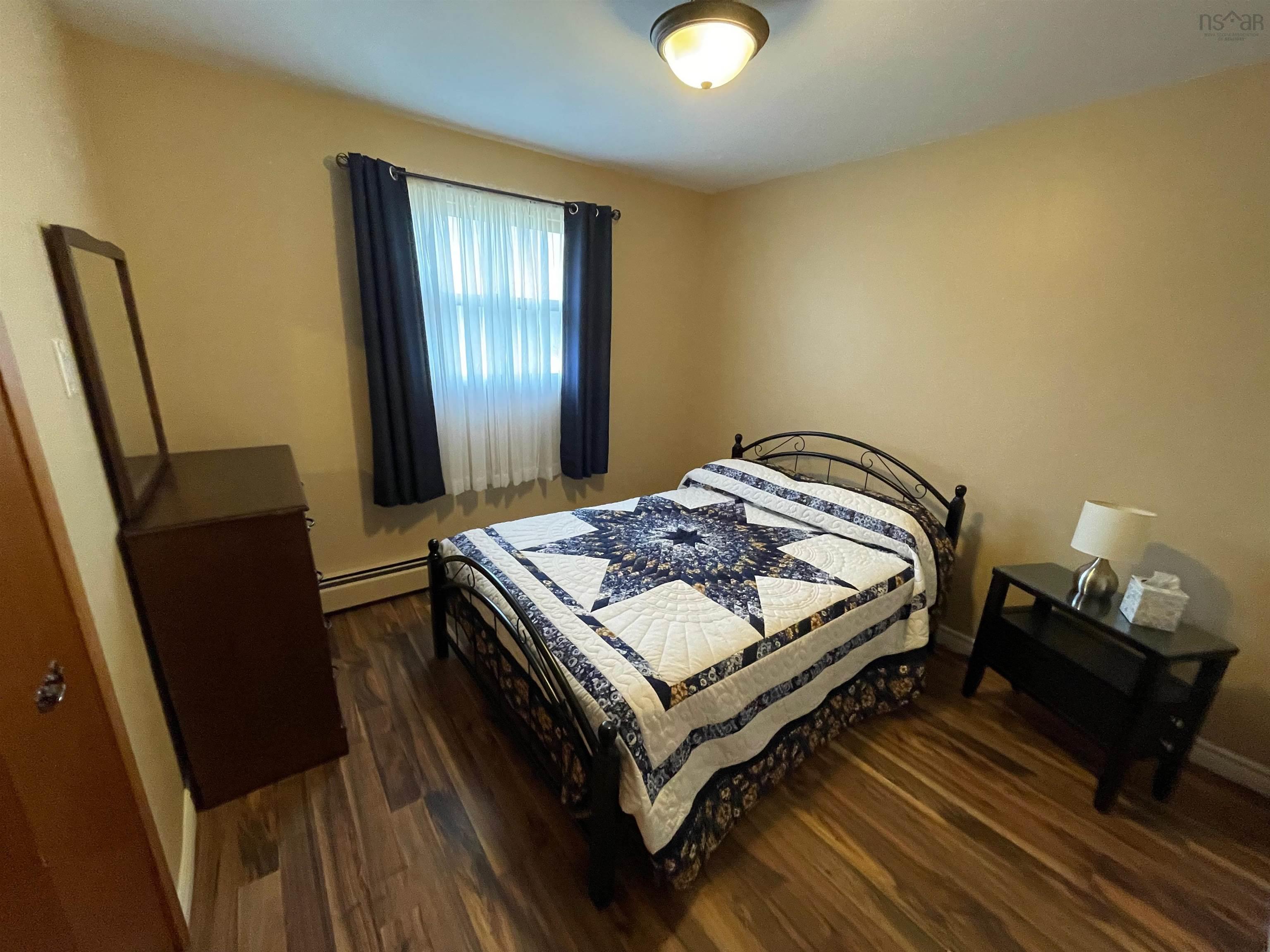 $339,900.00: 2190 Highway 28, South Bar