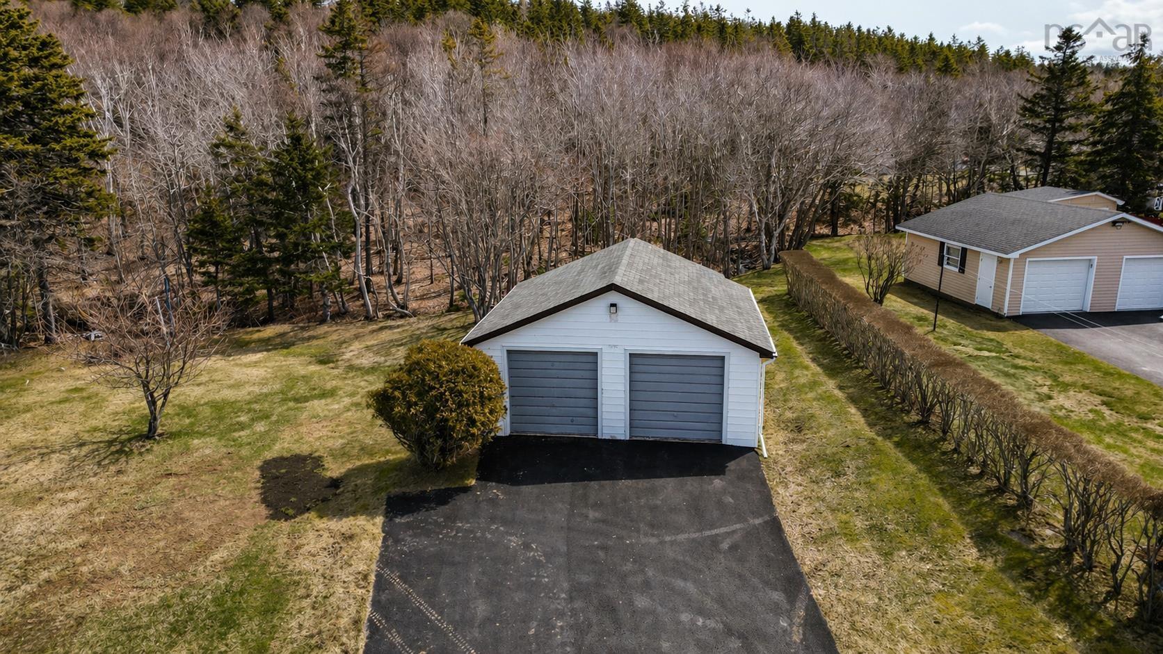 $339,900.00: 2190 Highway 28, South Bar