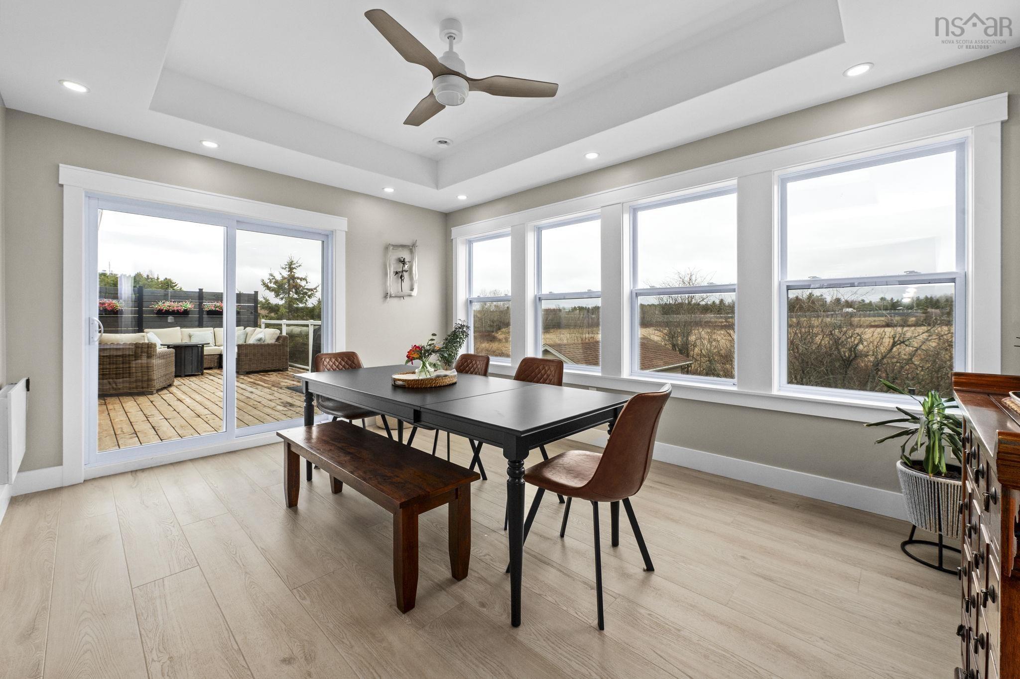 $649,900.00: 160 Underwood Road, Garlands Crossing