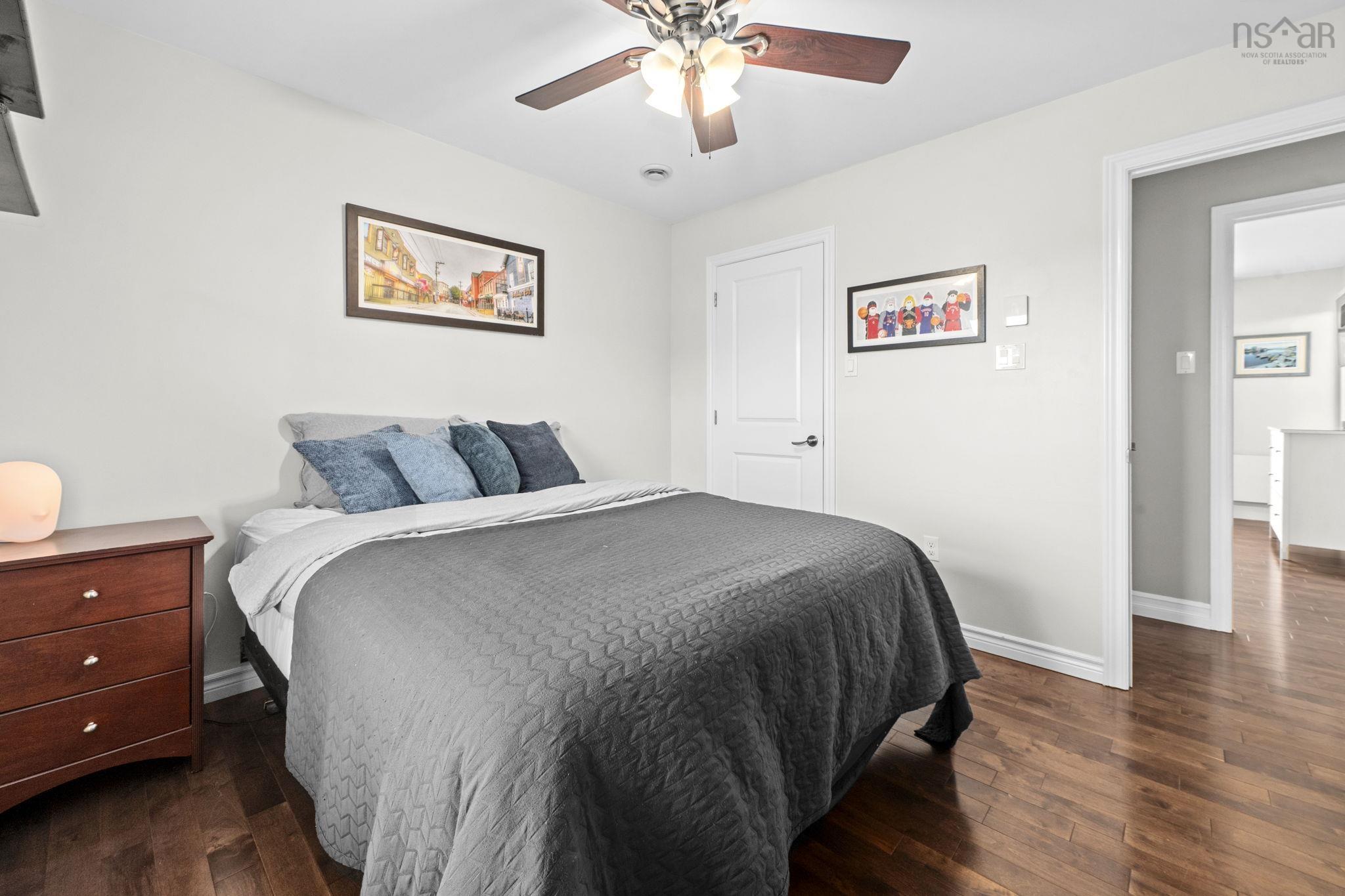 $649,900.00: 160 Underwood Road, Garlands Crossing