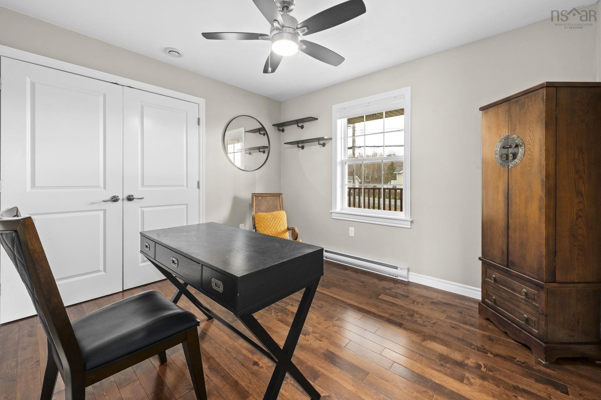 $649,900.00: 160 Underwood Road, Garlands Crossing