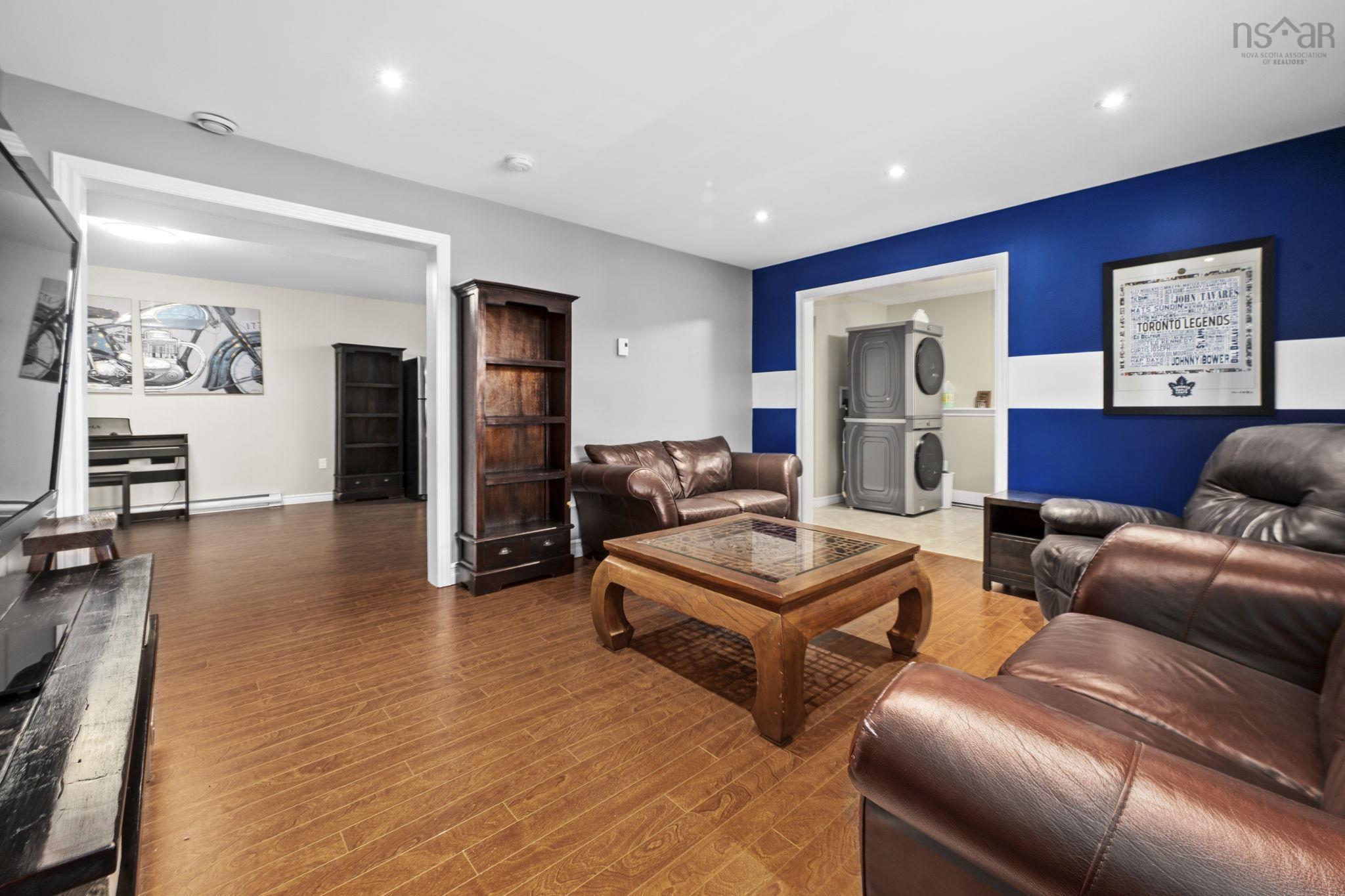 $649,900.00: 160 Underwood Road, Garlands Crossing