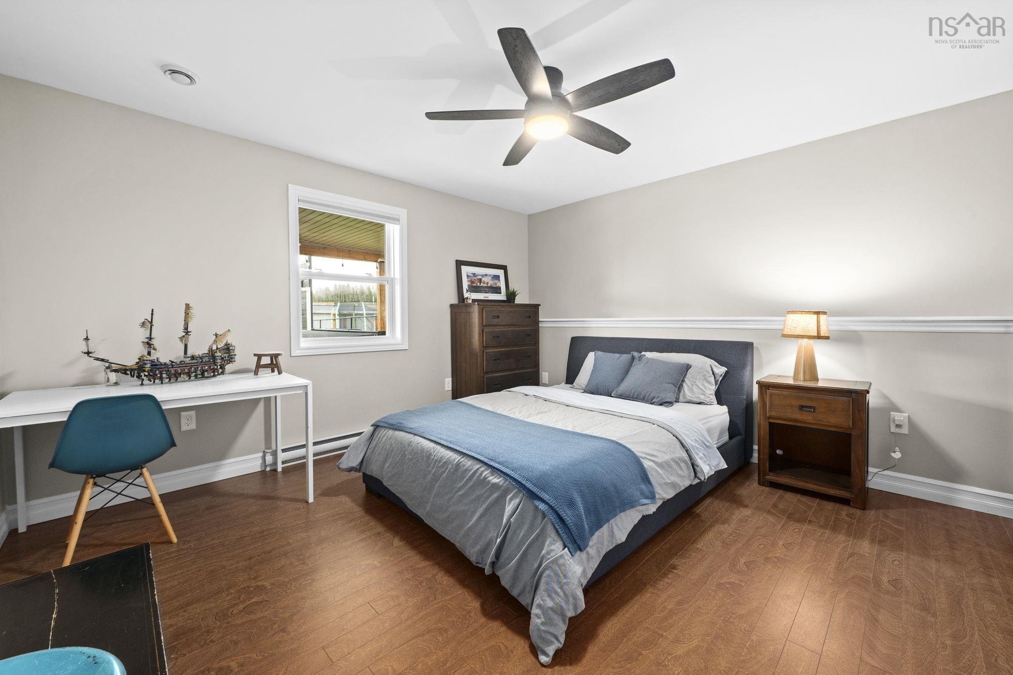 $649,900.00: 160 Underwood Road, Garlands Crossing