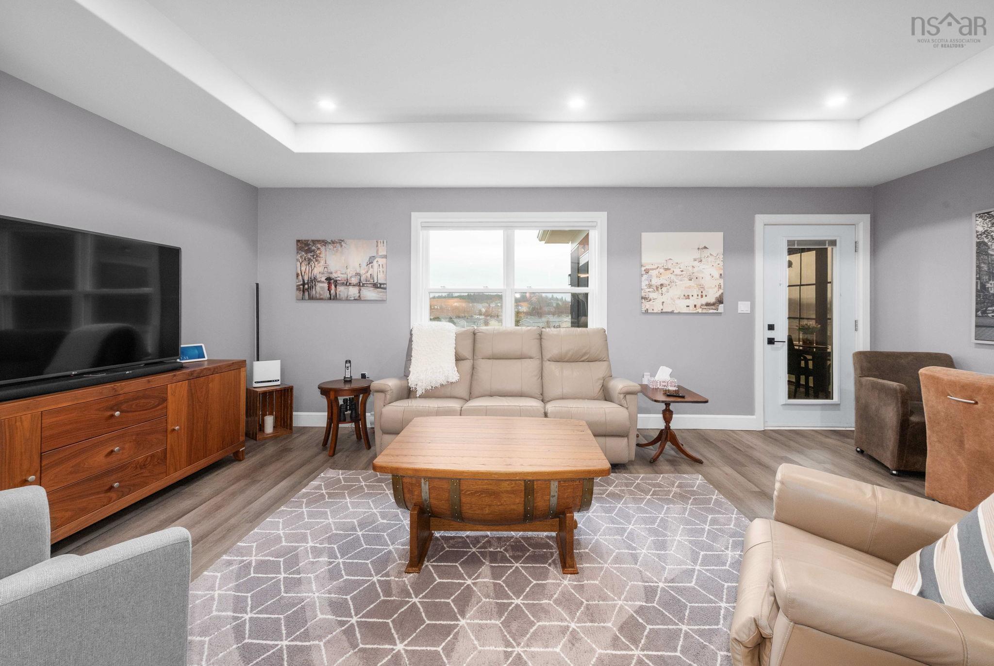 $589,900.00: 35 Elizabeth Avenue, Garlands Crossing