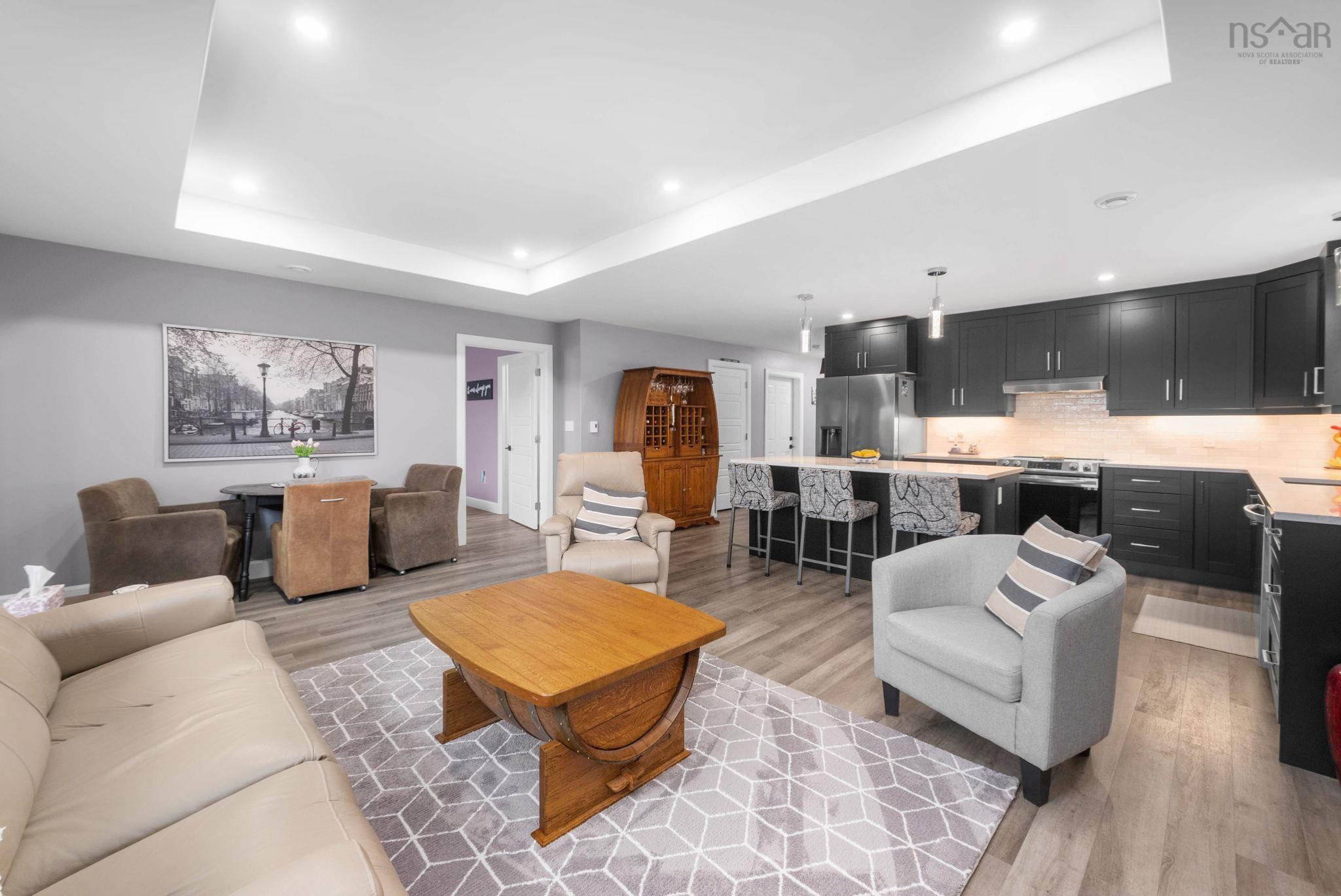 $589,900.00: 35 Elizabeth Avenue, Garlands Crossing