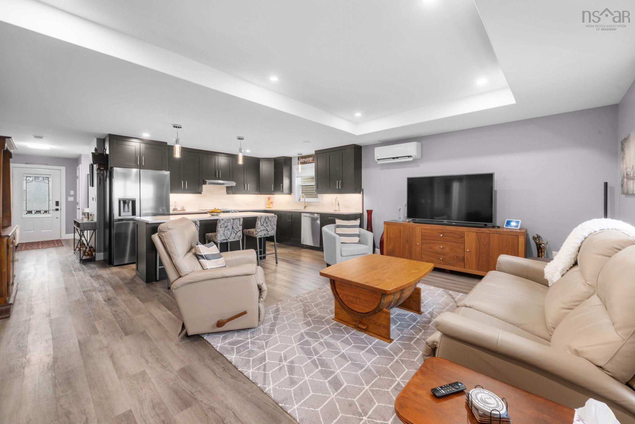 $589,900.00: 35 Elizabeth Avenue, Garlands Crossing