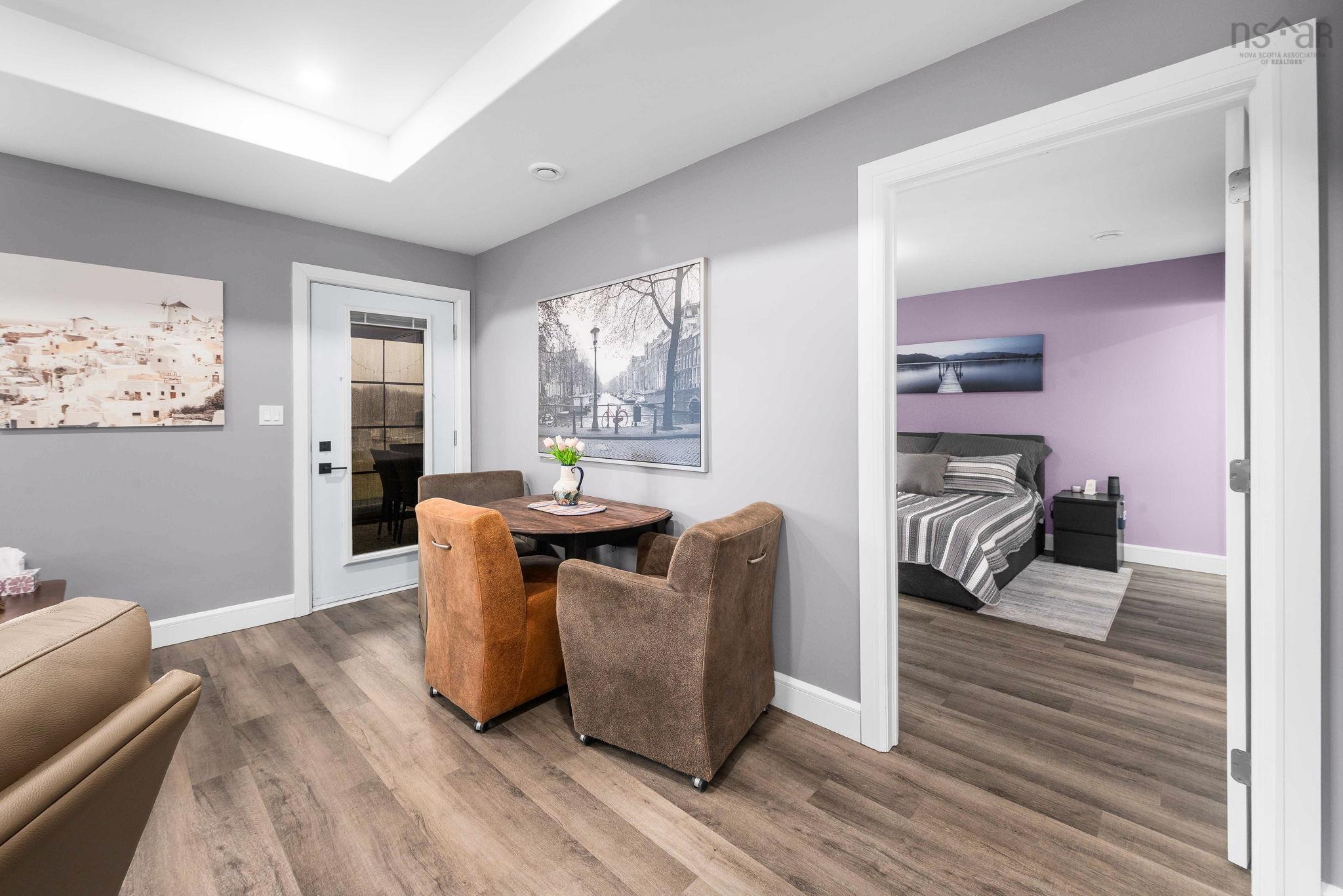 $589,900.00: 35 Elizabeth Avenue, Garlands Crossing