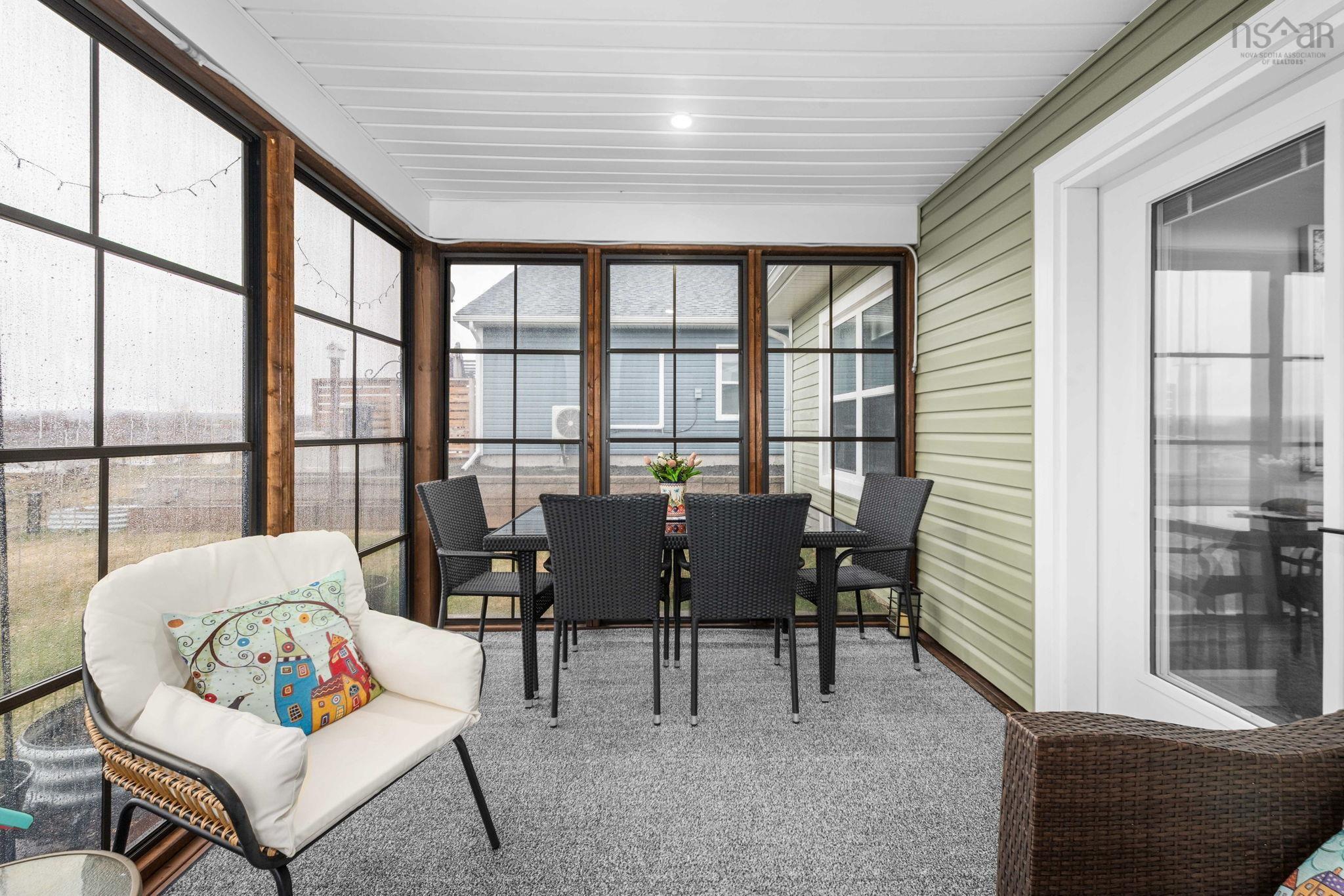 $589,900.00: 35 Elizabeth Avenue, Garlands Crossing