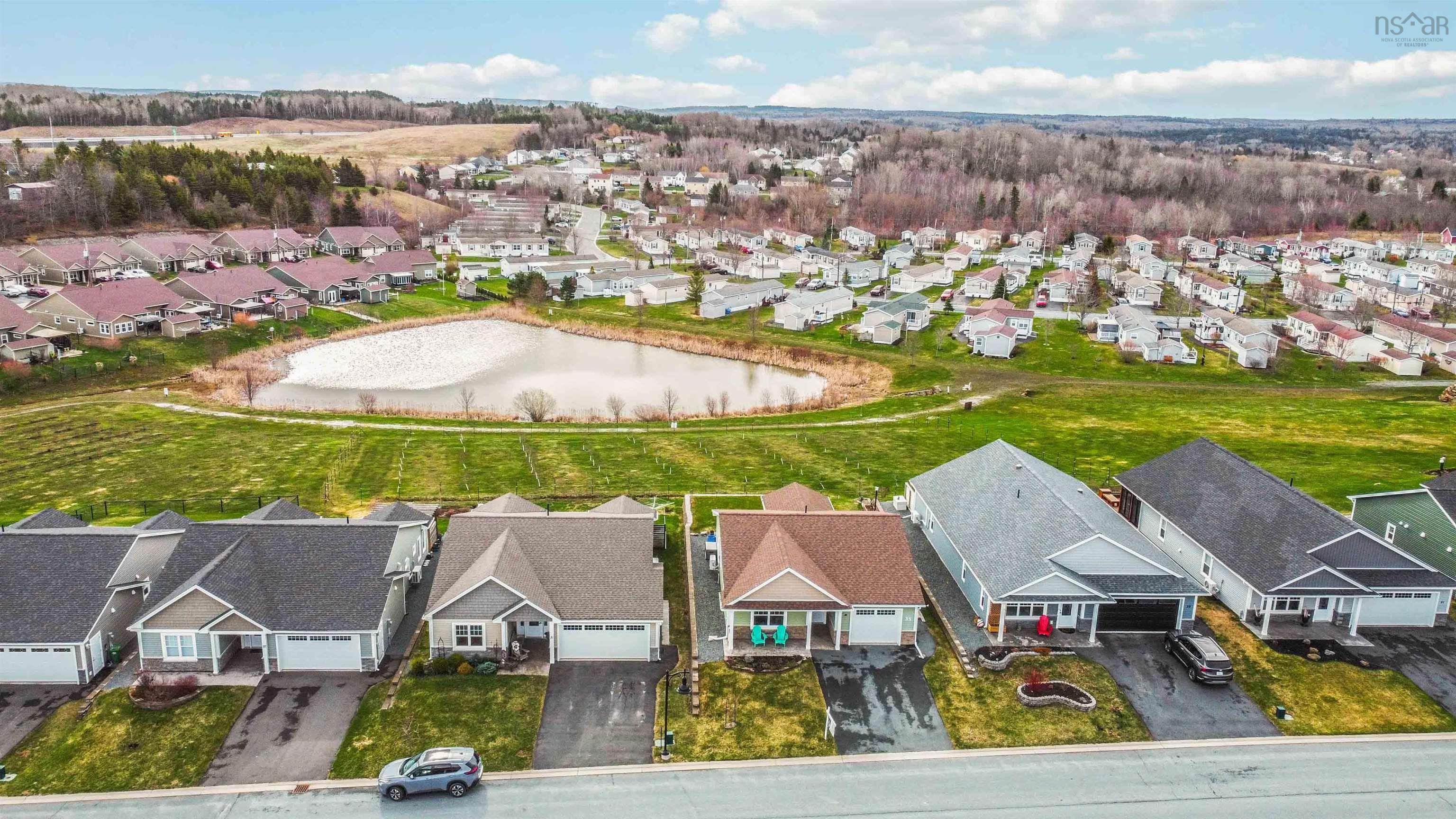 $589,900.00: 35 Elizabeth Avenue, Garlands Crossing