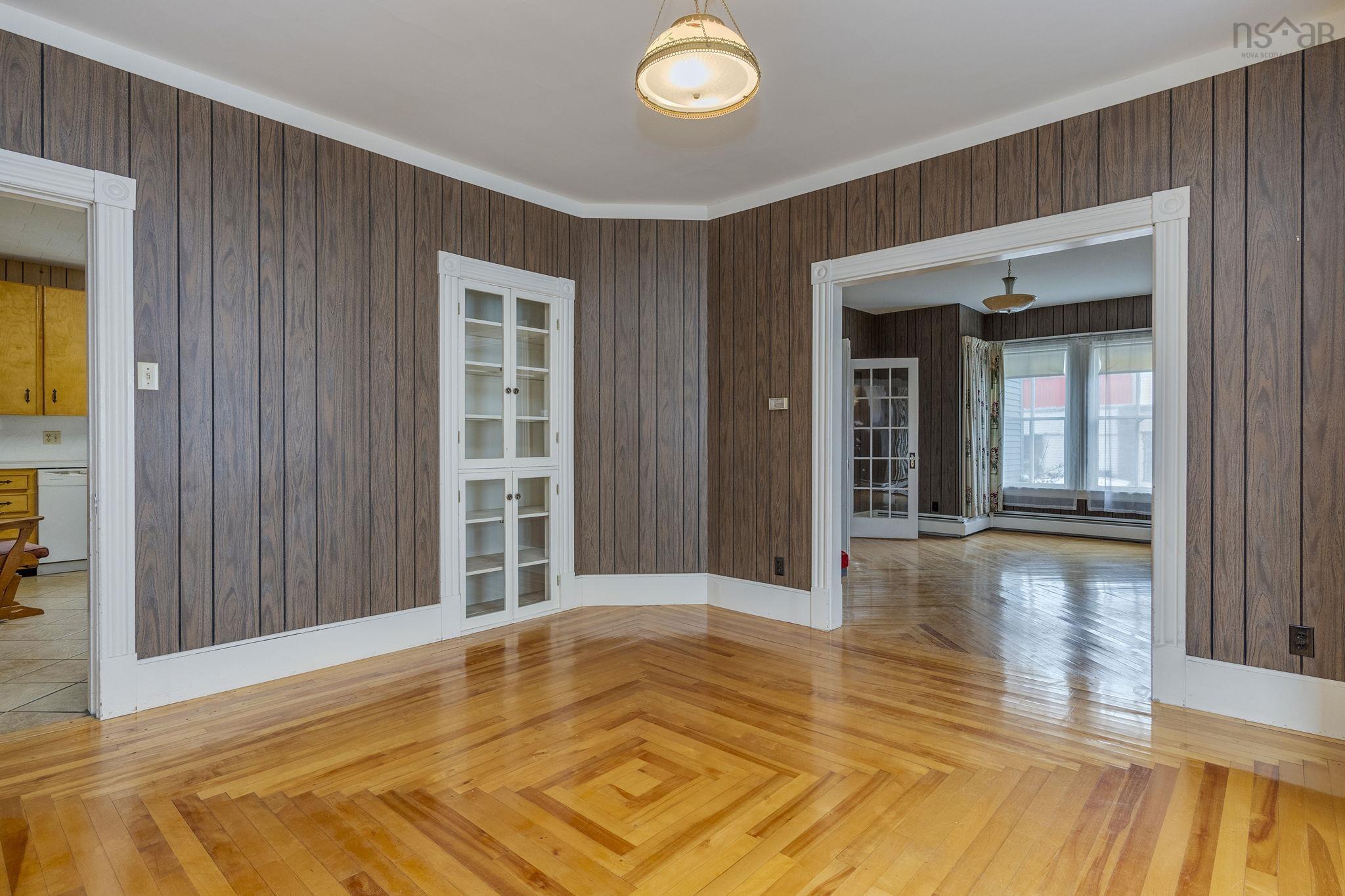 $225,000.00: 60 Commercial Street, Middleton