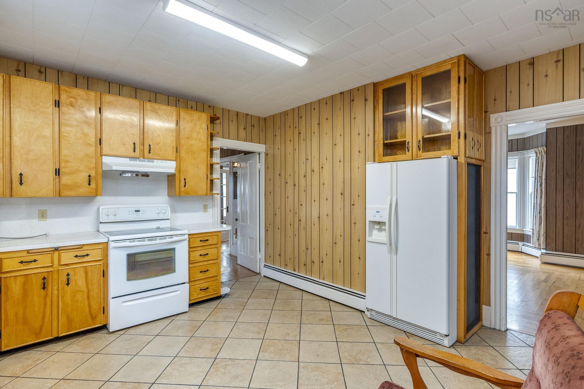 $225,000.00: 60 Commercial Street, Middleton