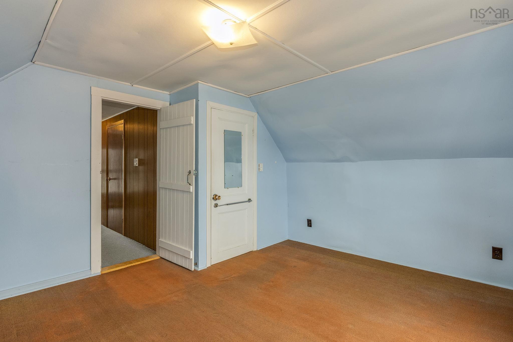 $225,000.00: 60 Commercial Street, Middleton