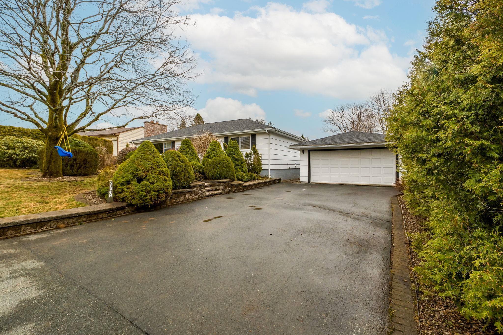 7 Lincoln Drive, Bedford, NS (MLS 202608184)