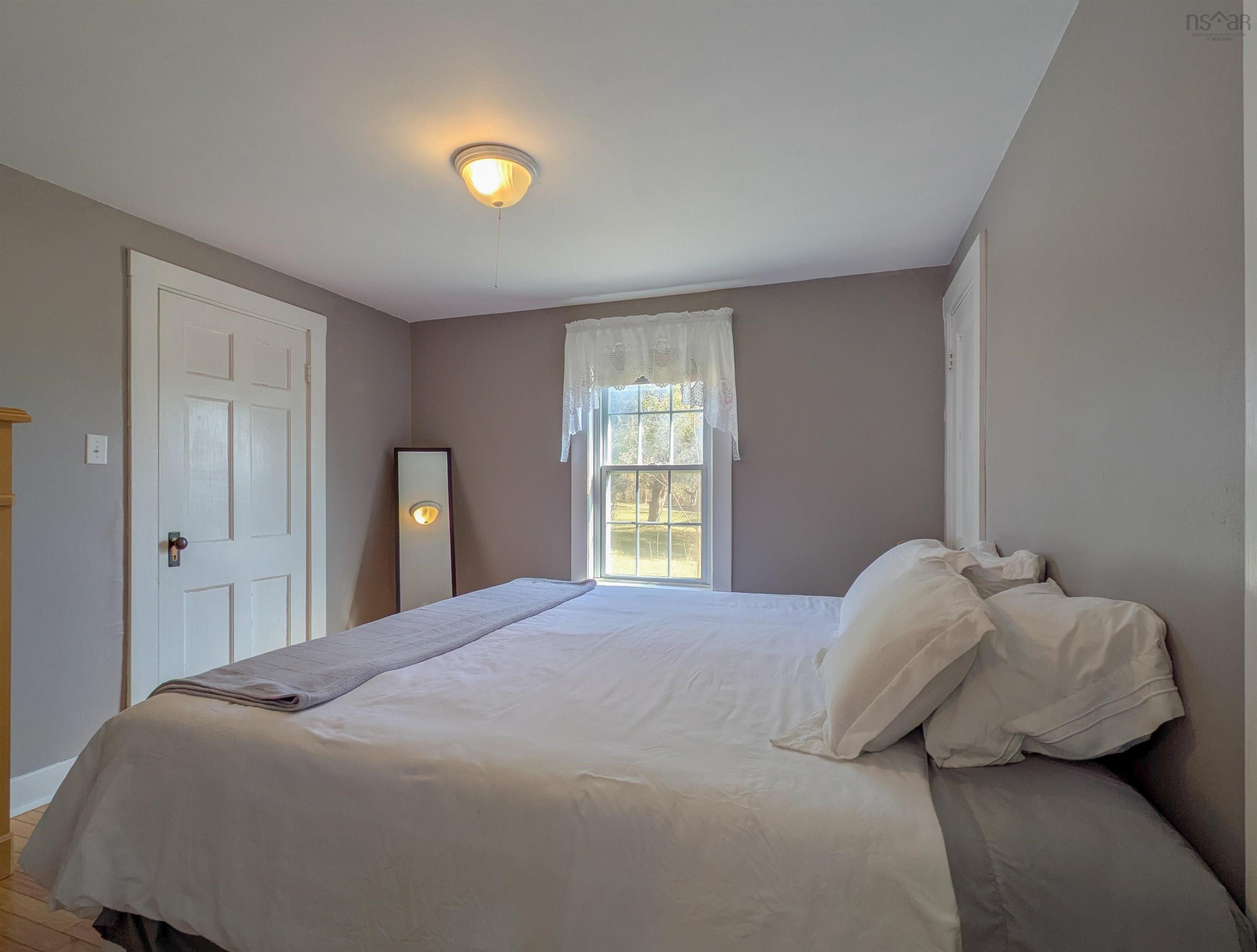 $379,000.00: 1692 Granville Road, Port Wade