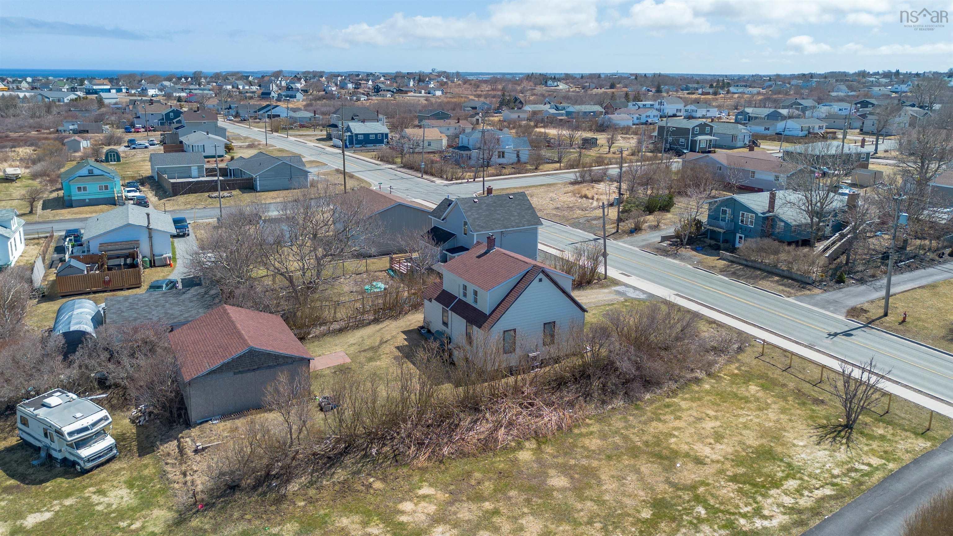 $229,900.00: 72 Connaught Avenue, Glace Bay